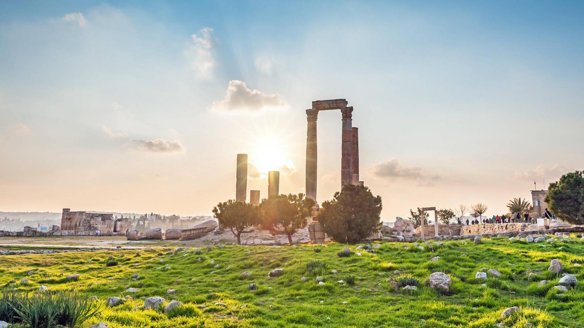 أجواء مشمسة في الأردن