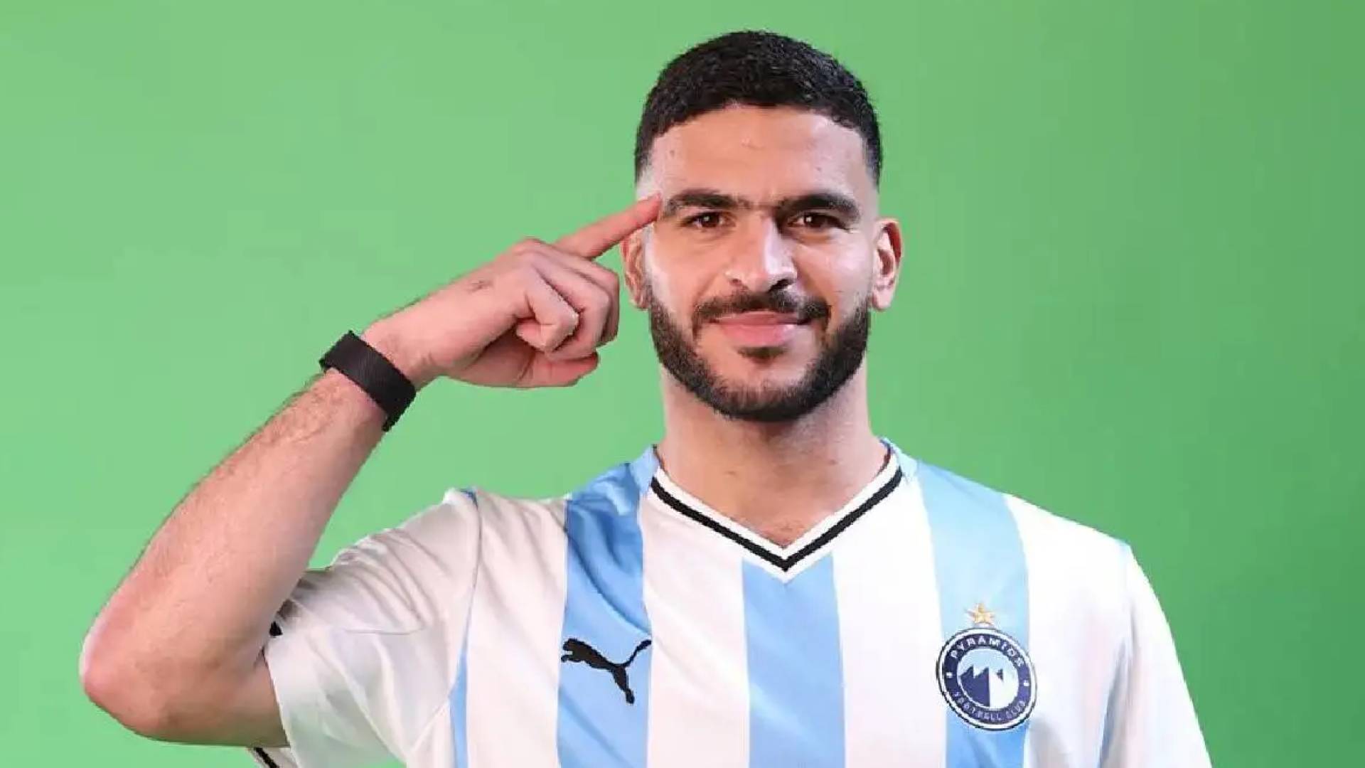 النجم الدولي الفلسطيني حامد حمدان