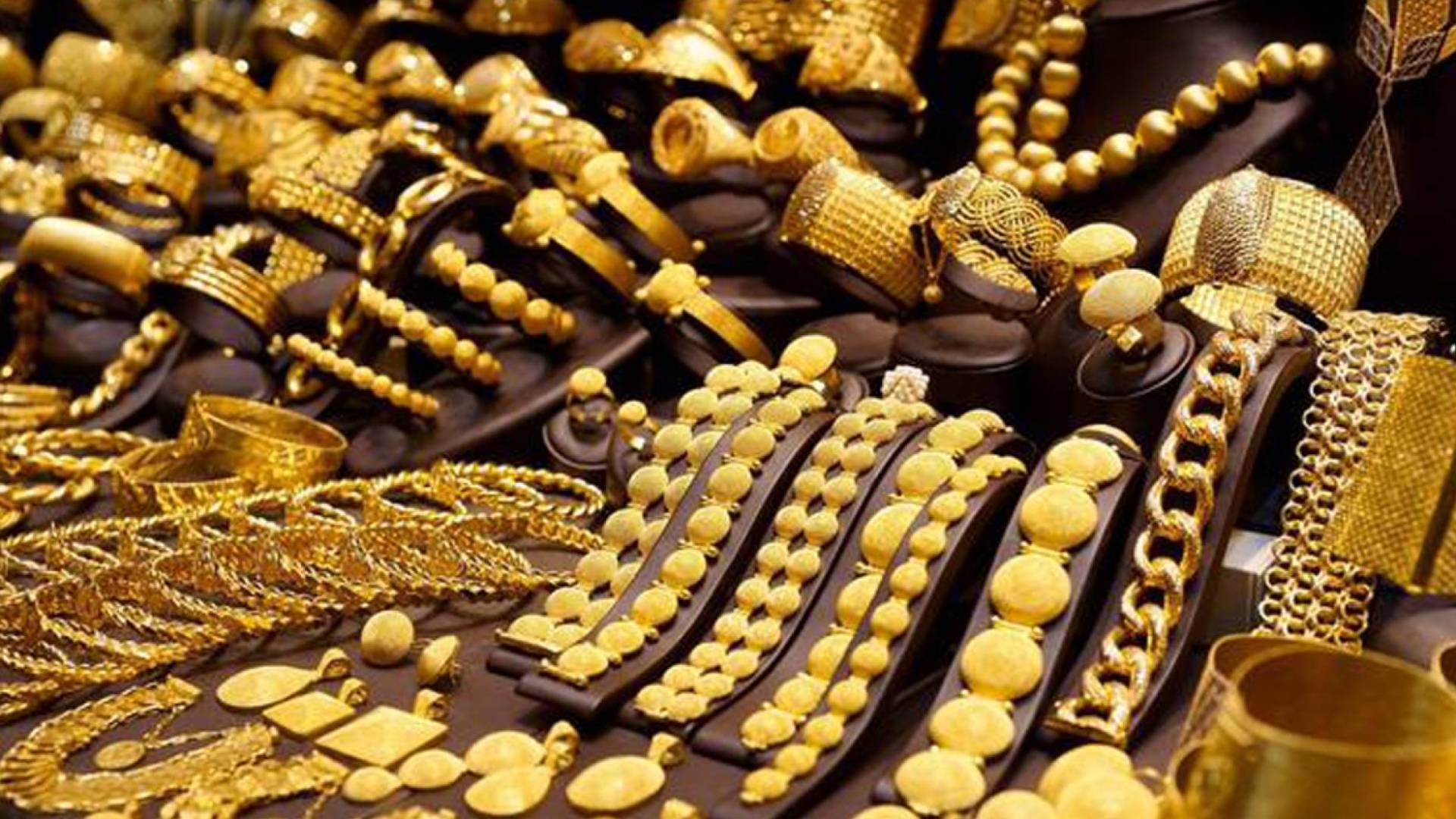 مجوهرات ذهبية