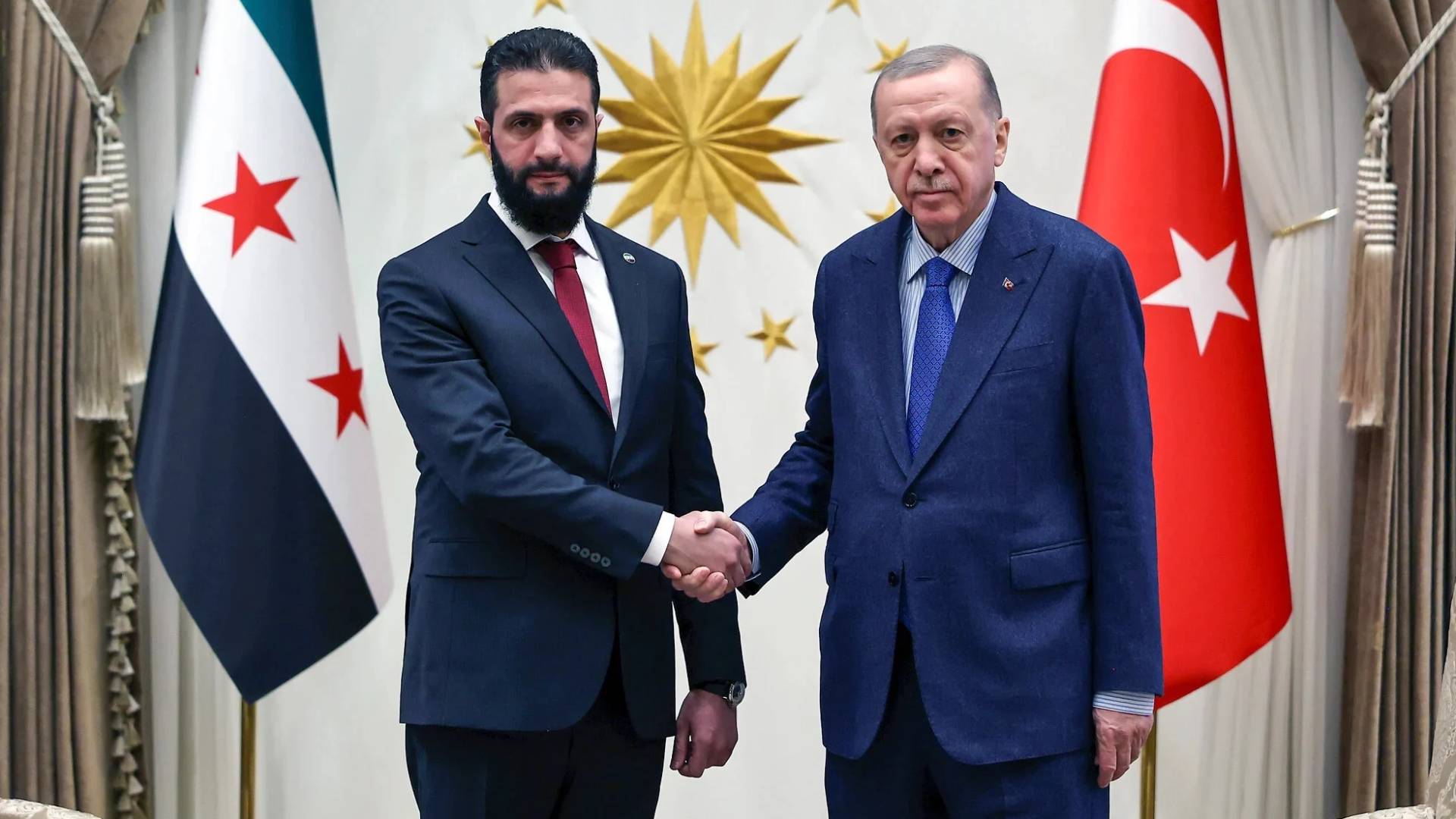 الرئيس أحمد الشرع اجرى اتصالا هاتفيا مع نظيره التركي رجب طيب أردوغان