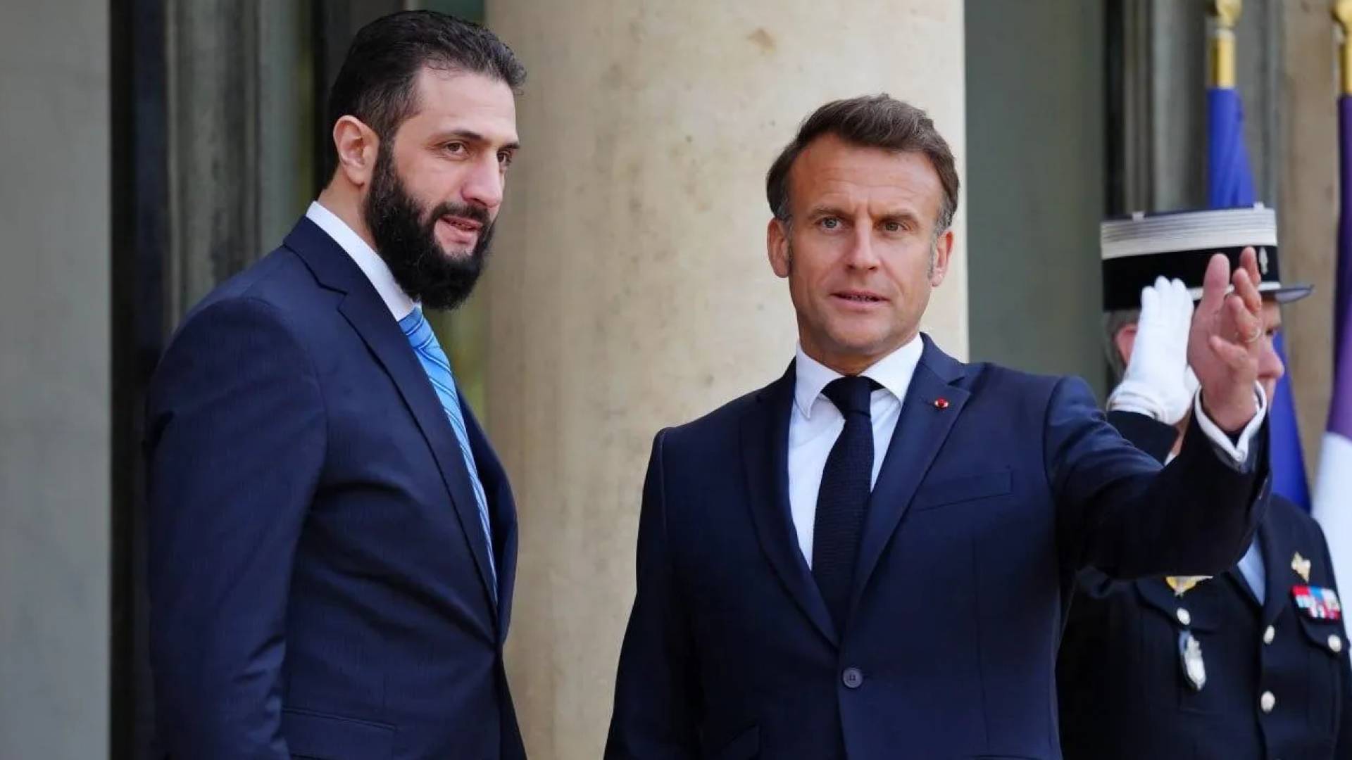 أجرى الرئيس أحمد الشرع اتصالا هاتفيا مع نظيره الفرنسي إيمانويل ماكرون