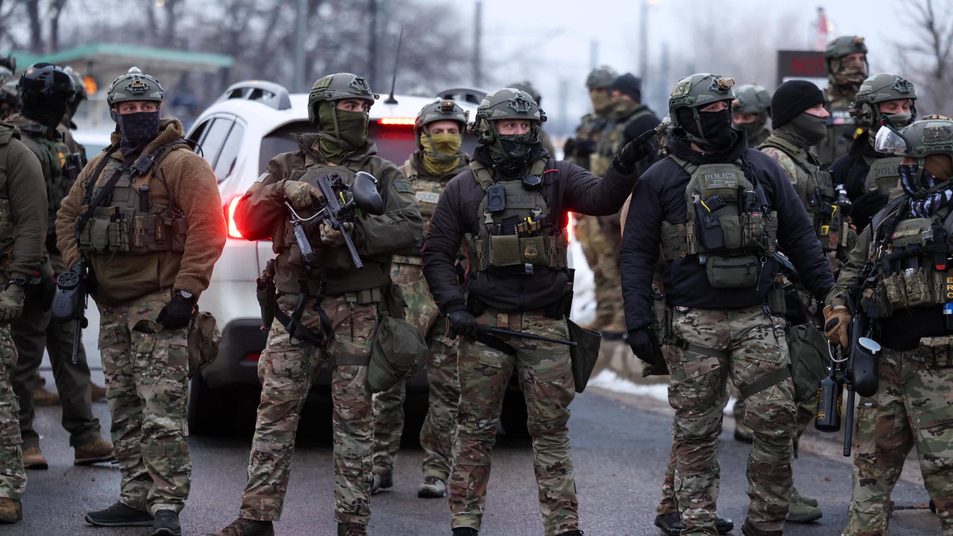 عناصر من الشرطة الأمريكية