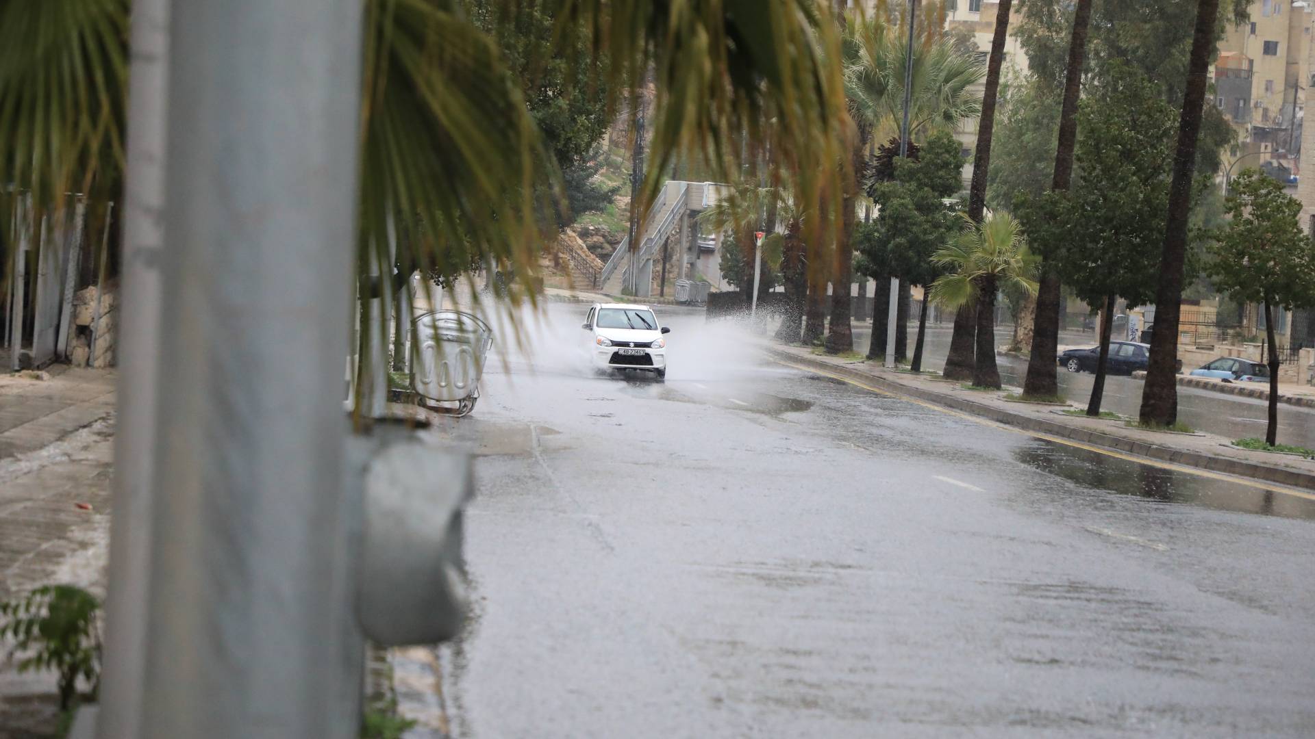 أمطار غزيرة في العاصمة عمان