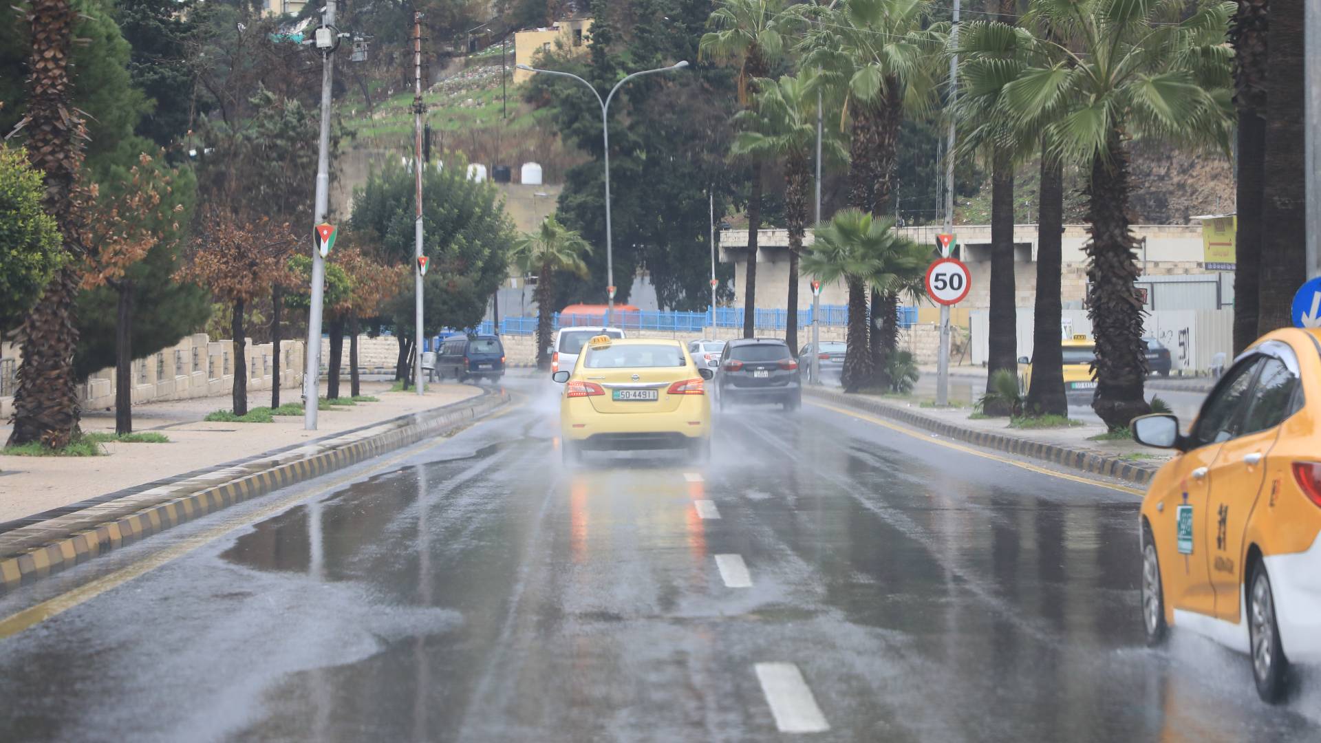 أمطار  في عمان