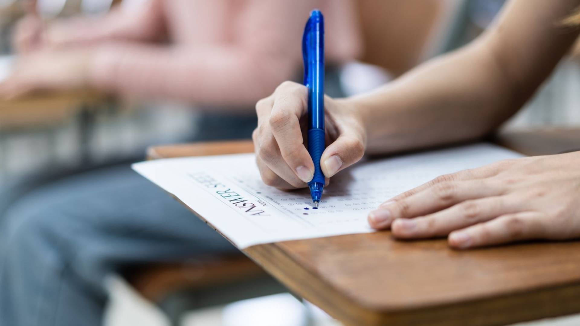 امتحانات في الجامعات