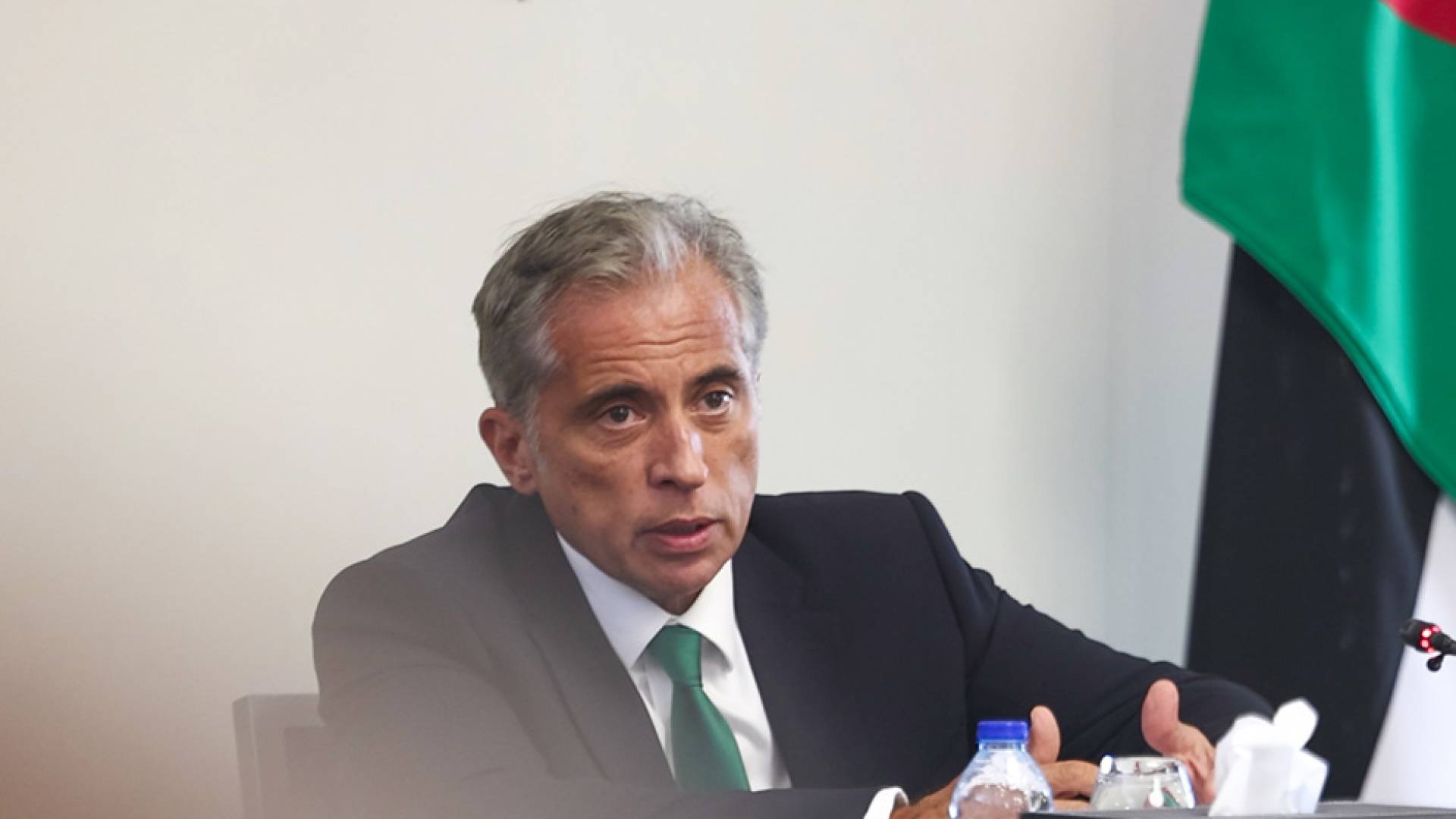 رئيس الوزراء جعفر حسان