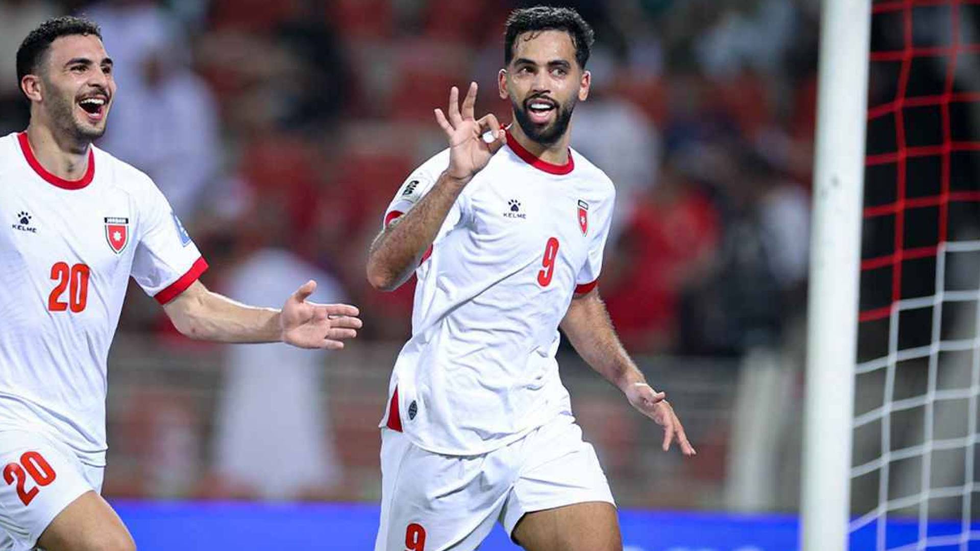 علي علوان يحتفل بهدف أردني