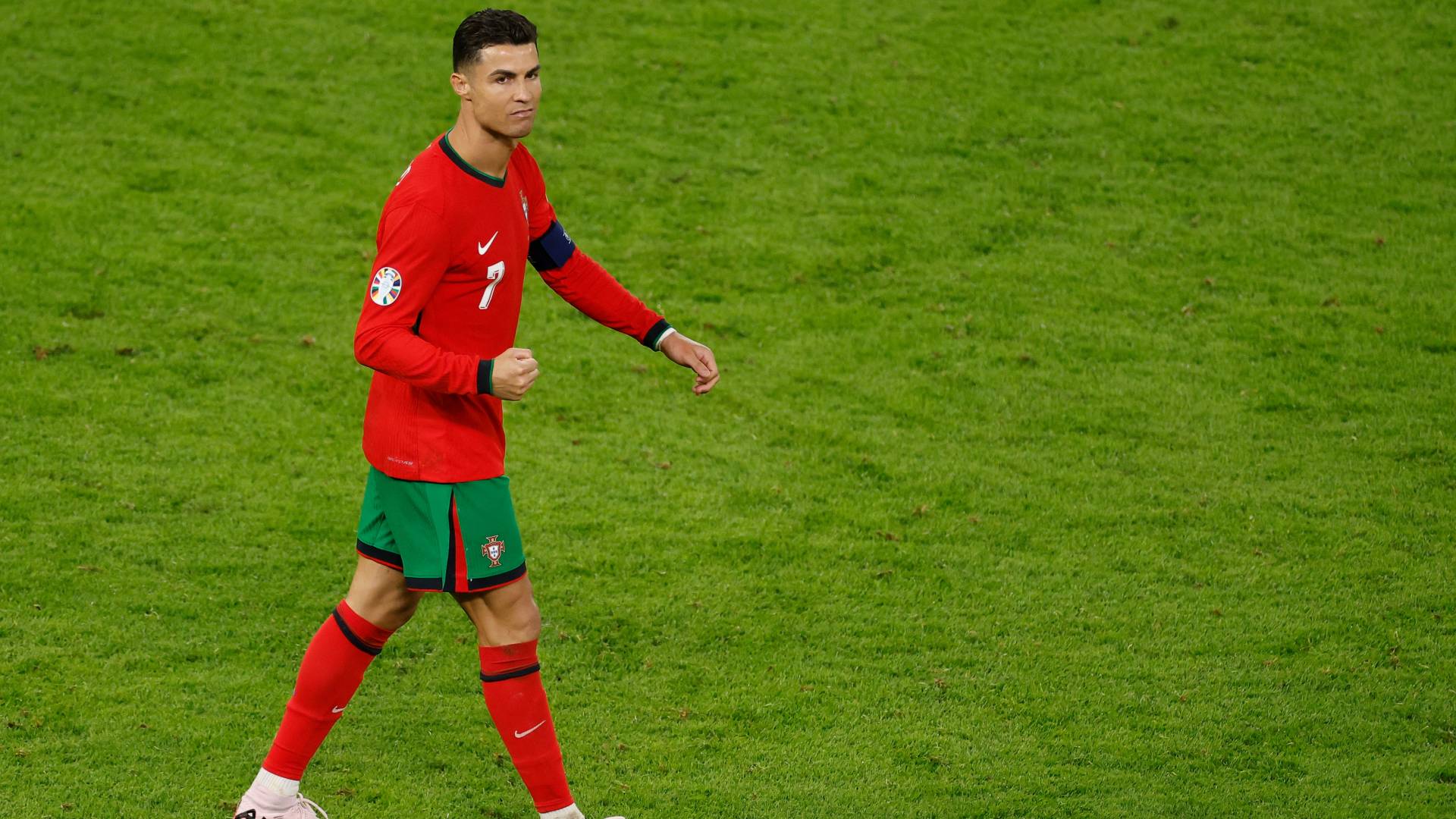 الأسطورة البرتغالي كريستيانو رونالدو