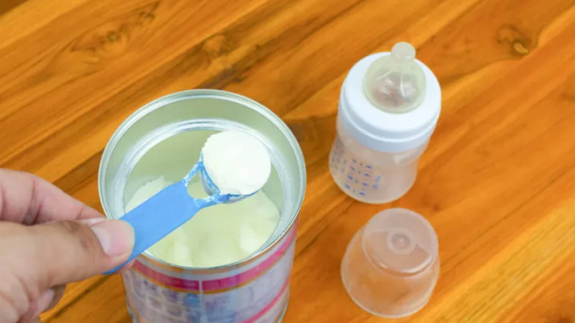 حليب الأطفال