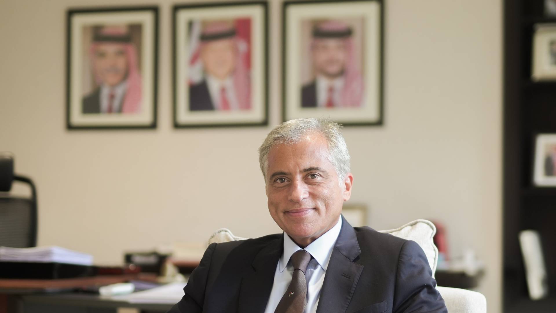 رئيس الوزراء جعفر حسان