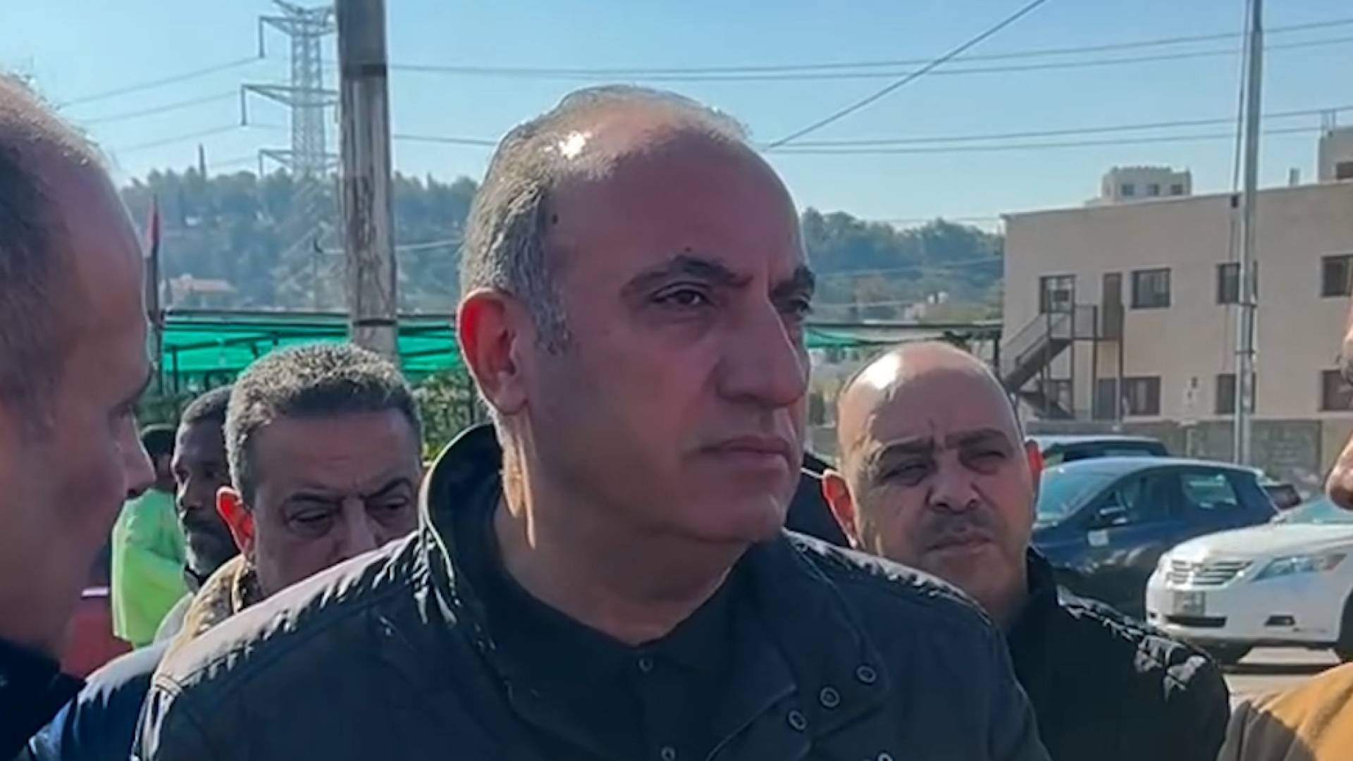 الشواربة يتفقد مشاريع تصريف مياه الأمطار في عمان