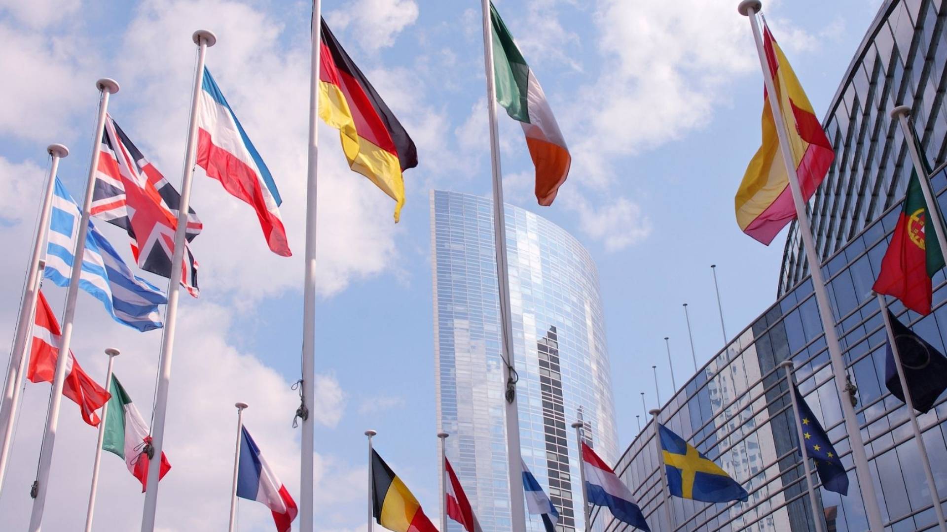 أعلام الدول الأوروبية