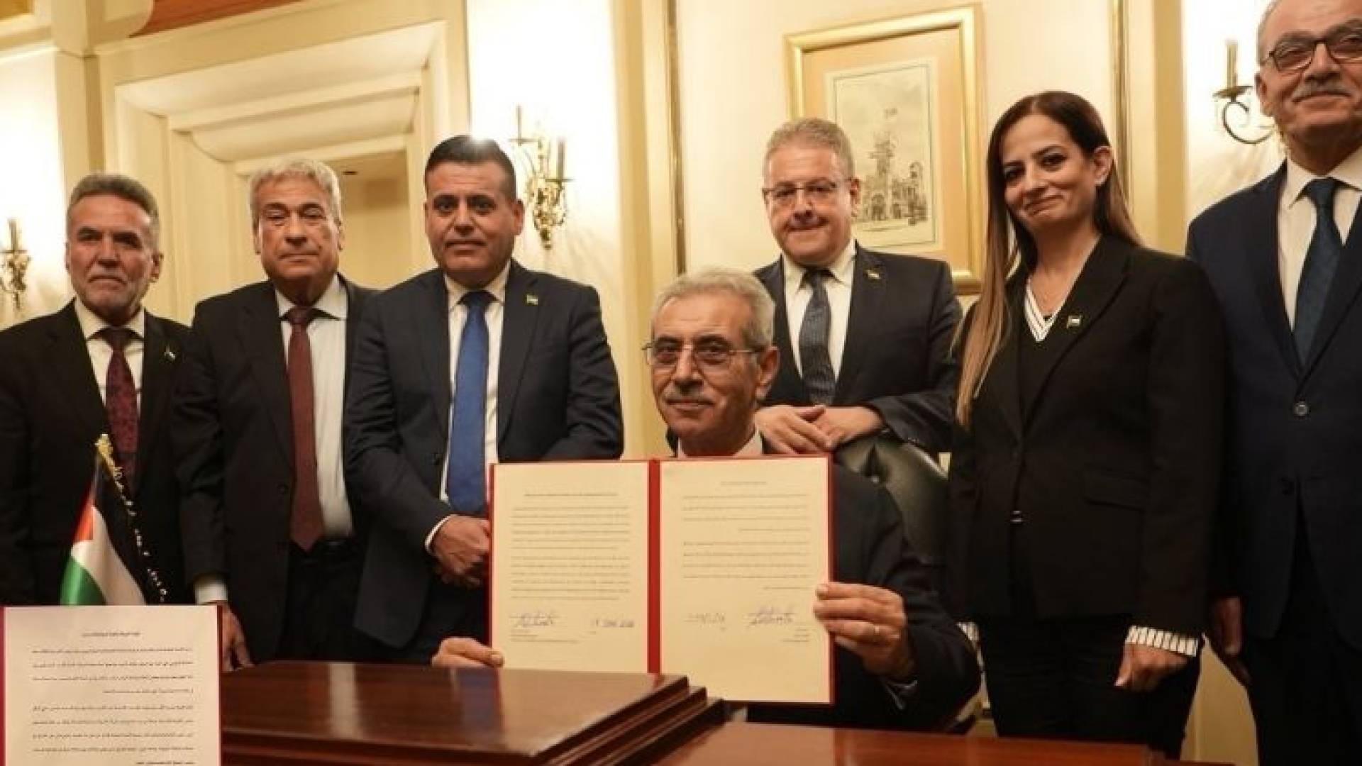 "اللجنة الوطنية لإدارة غزة"