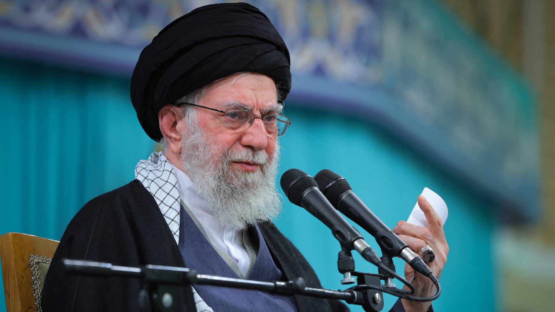 المرشد الإيراني علي خامنئي