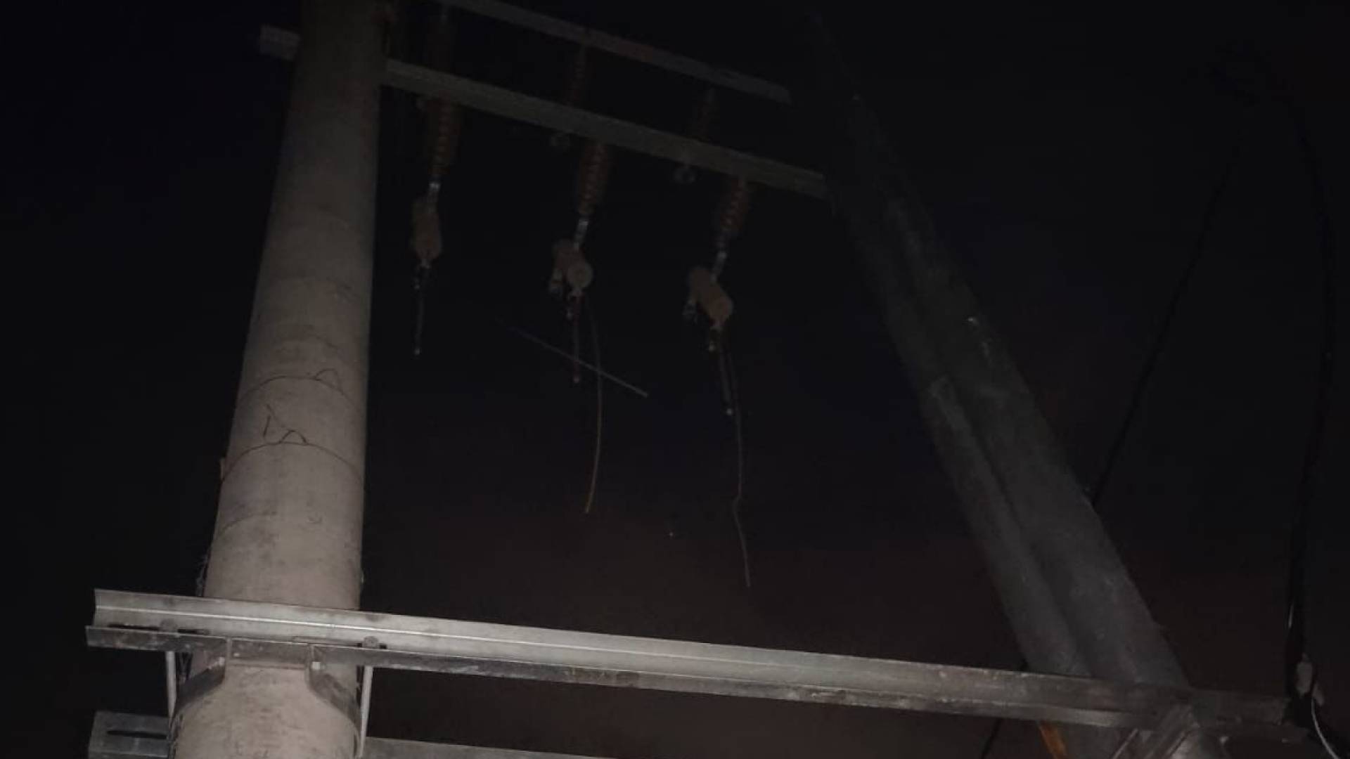 سرقة محولات إنارة