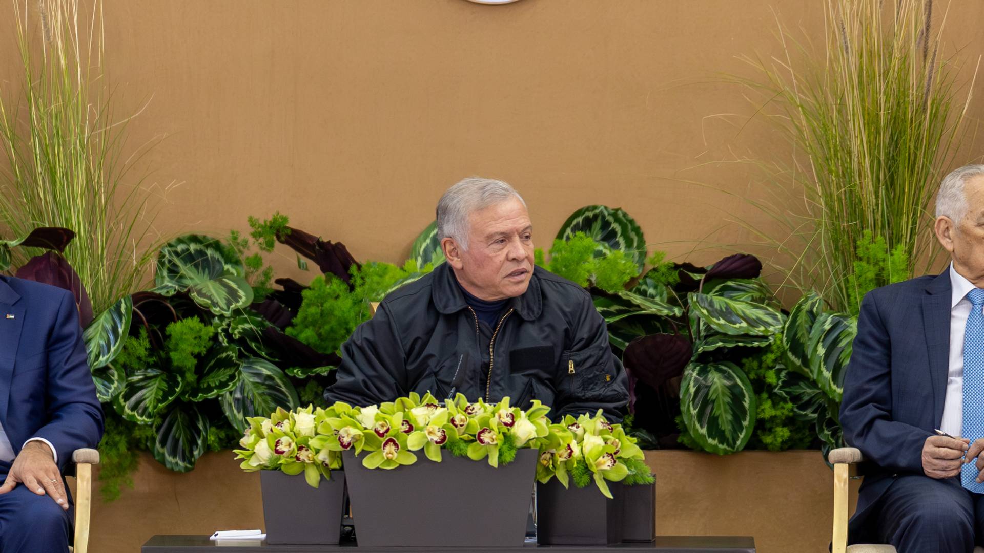 الملك عبداللة الثاني أثناء زيارتة محافظة إربد