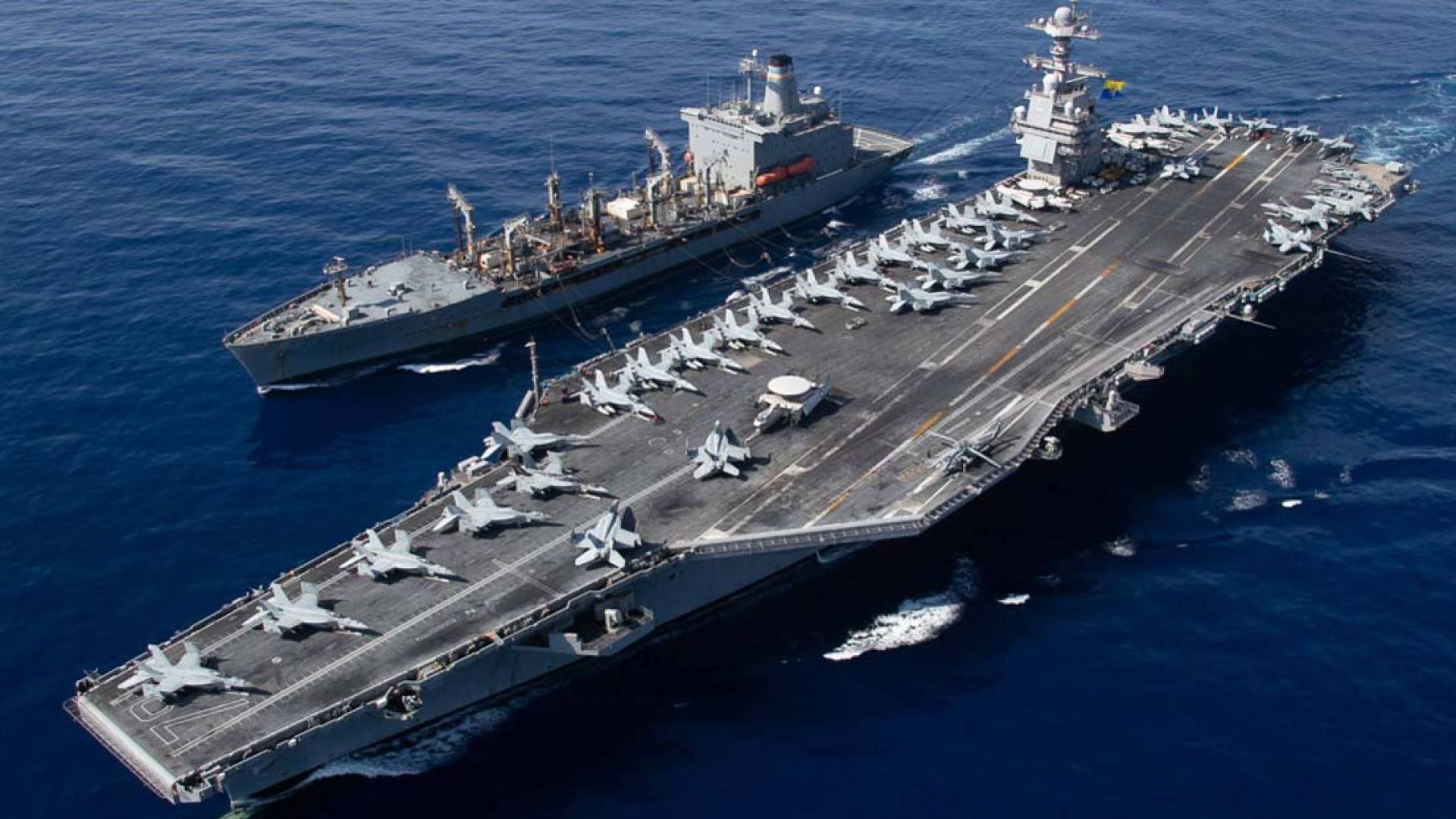 حاملة الطائرات الأمريكية لينكولين