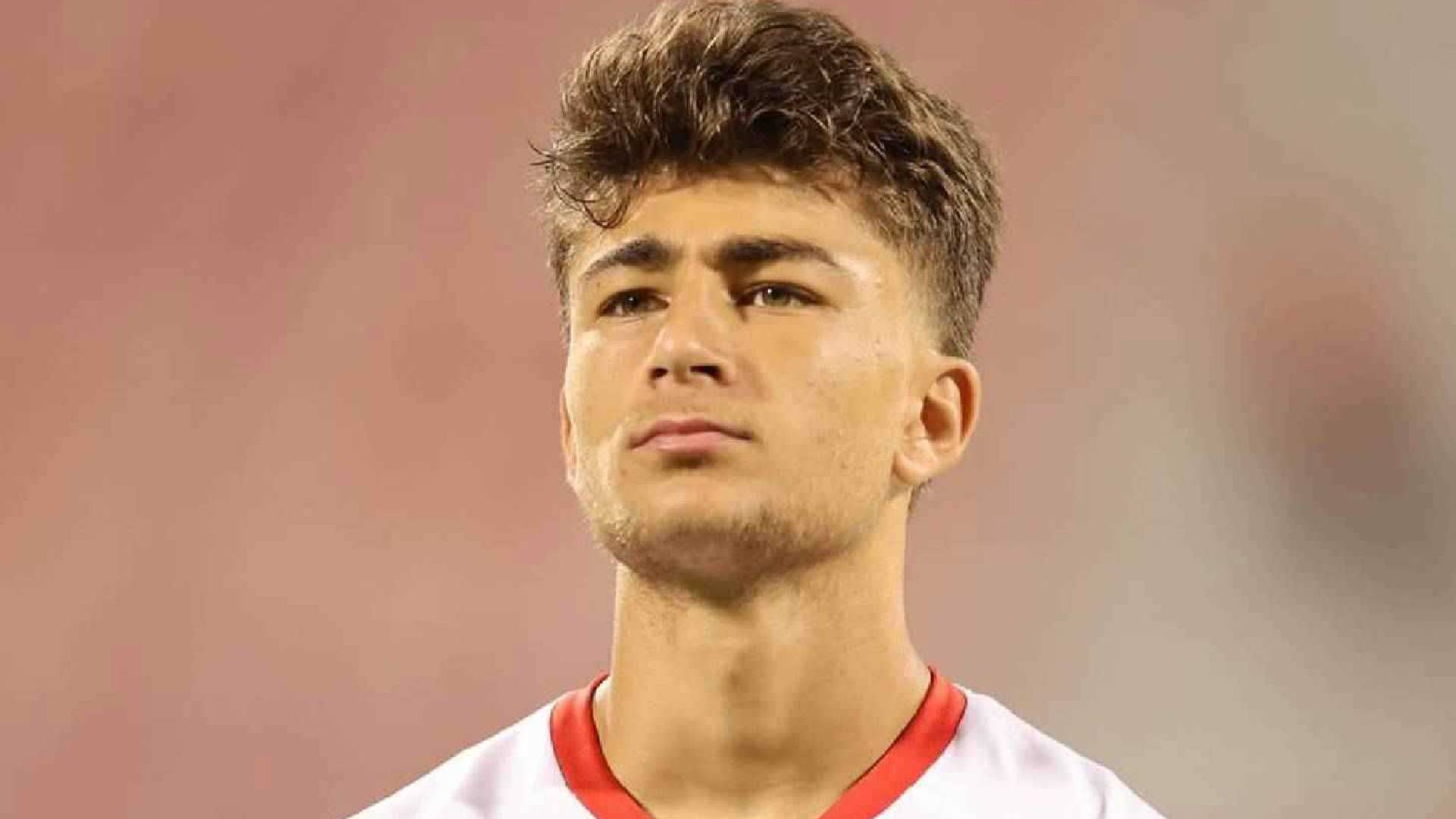 اللاعب عودة الفاخوري