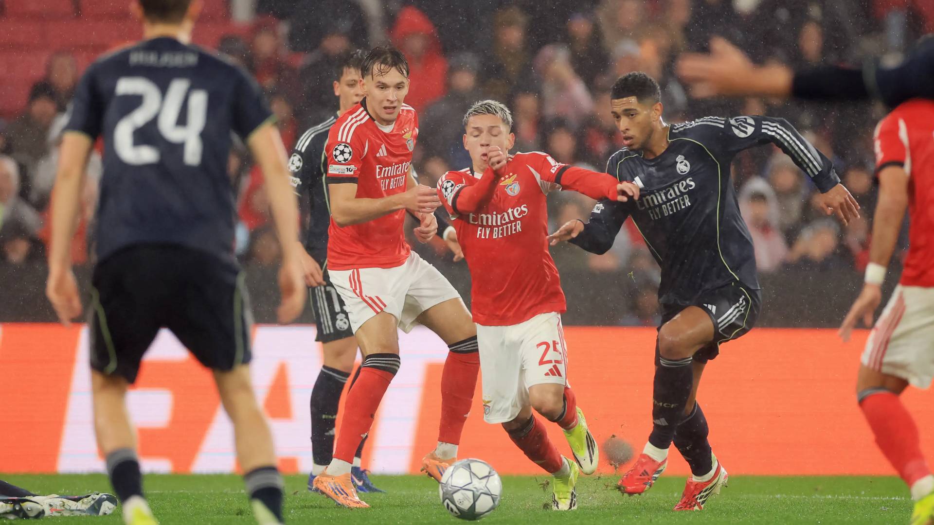 من مباراة ريال مدريد وبنفيكا