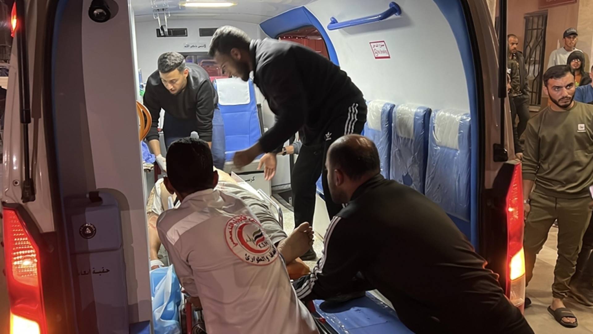 الجرحى الفلسطينيون من قطاع غزة
