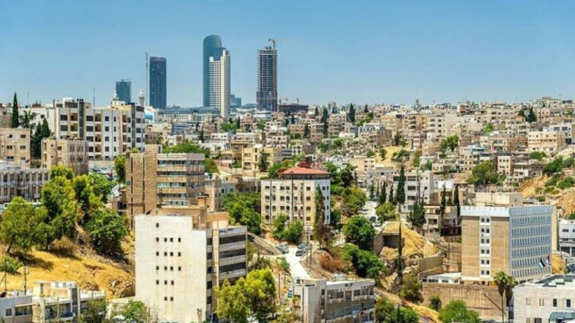 أجواء دافئة في عمان