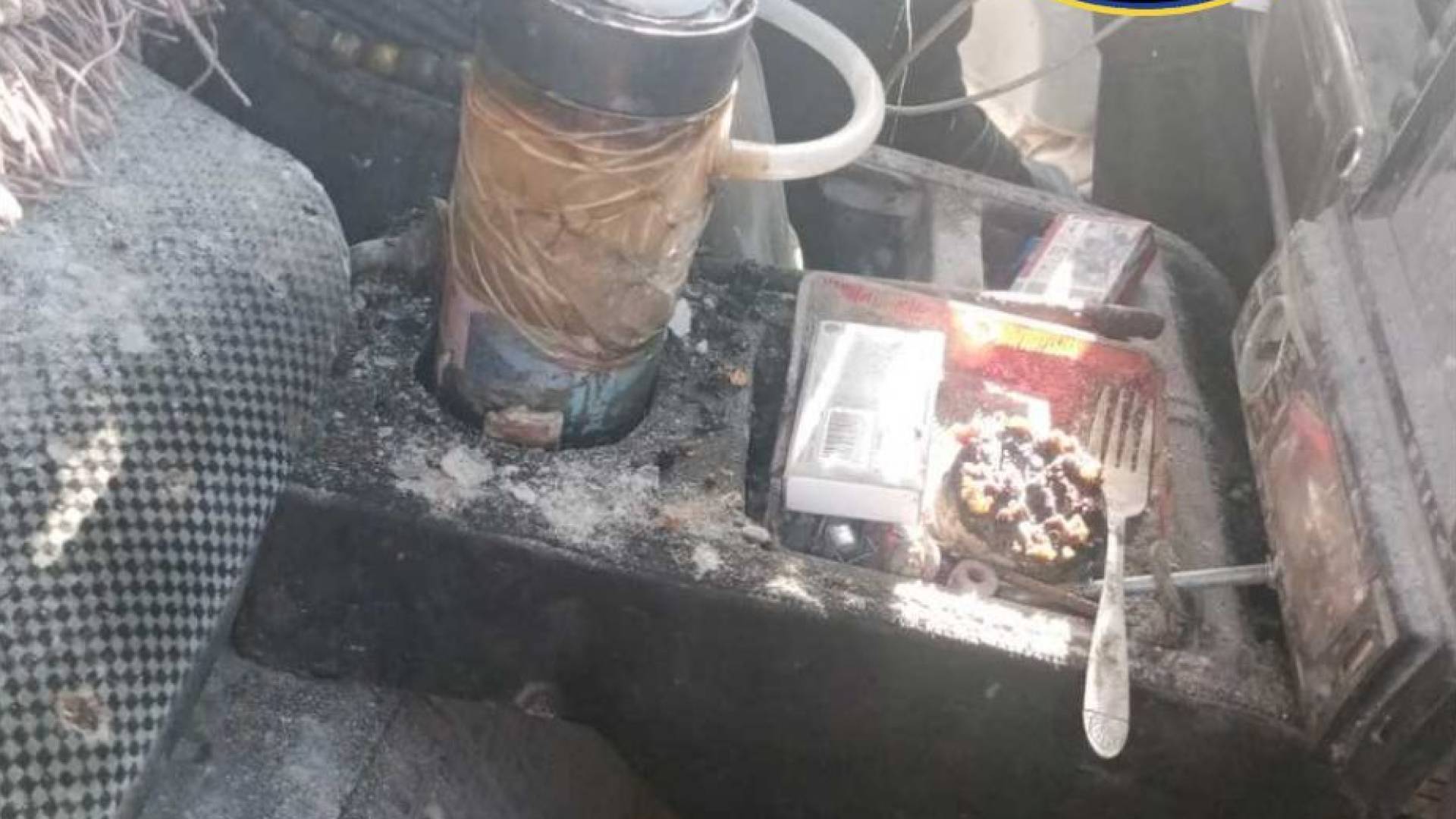 تدخين "الأرجيلة" أثناء القيادة