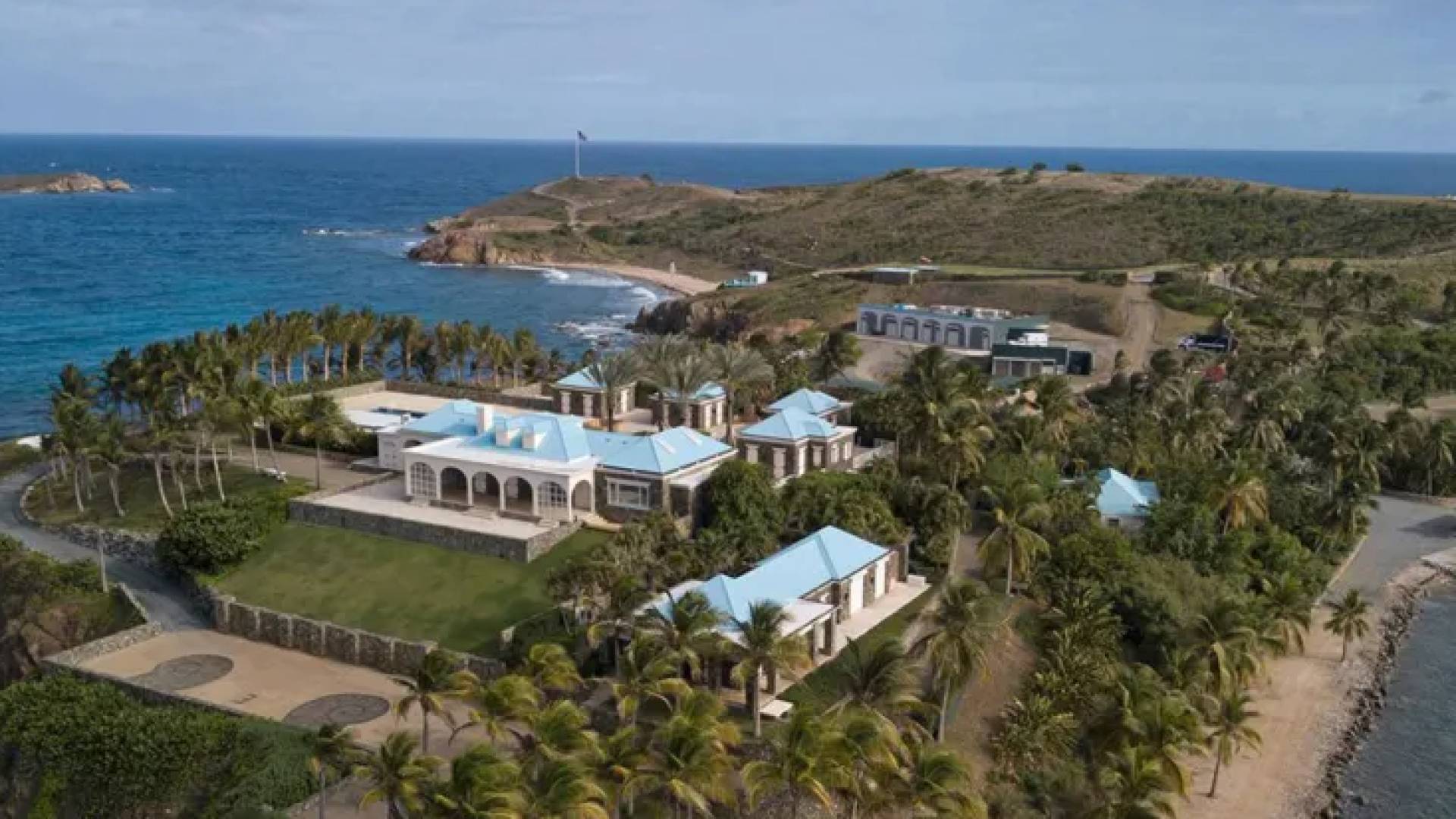 جزيرة الخطيئة: القصة الكاملة لجزيرة جيفري إبستين وأخطر فضائح القرن