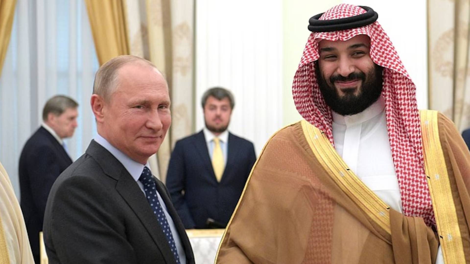 الرئيس الروسي فلاديمير بوتين وولي العهد السعودي محمد بن سلمان