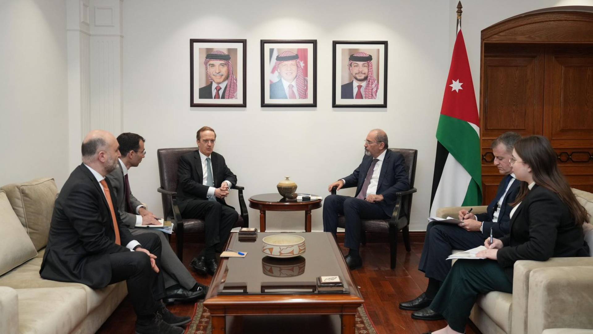 وزير الخارجية وشؤون المغتربين أيمن الصفدي