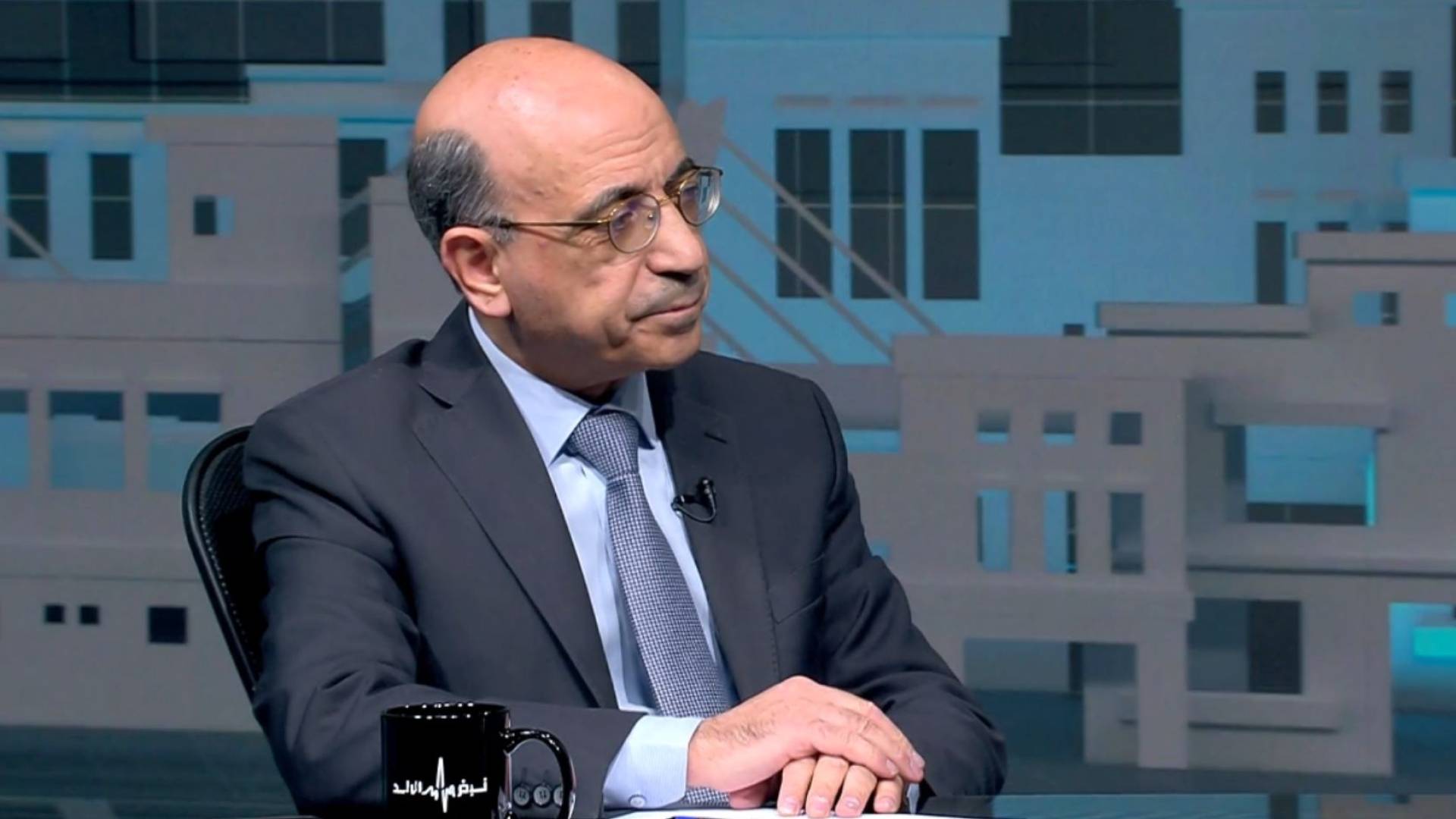 الخبير العمالي حمادة أبو نجمة