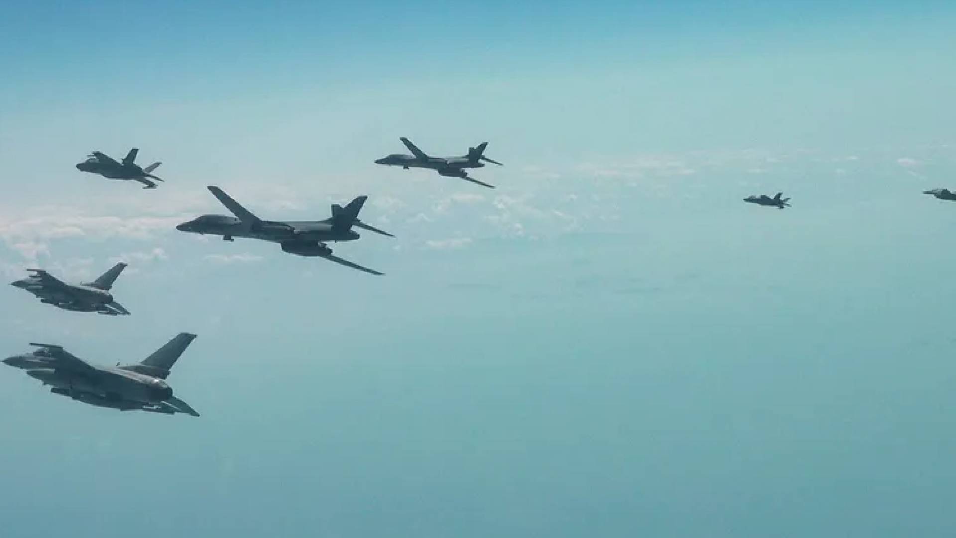 طائرات إف 35