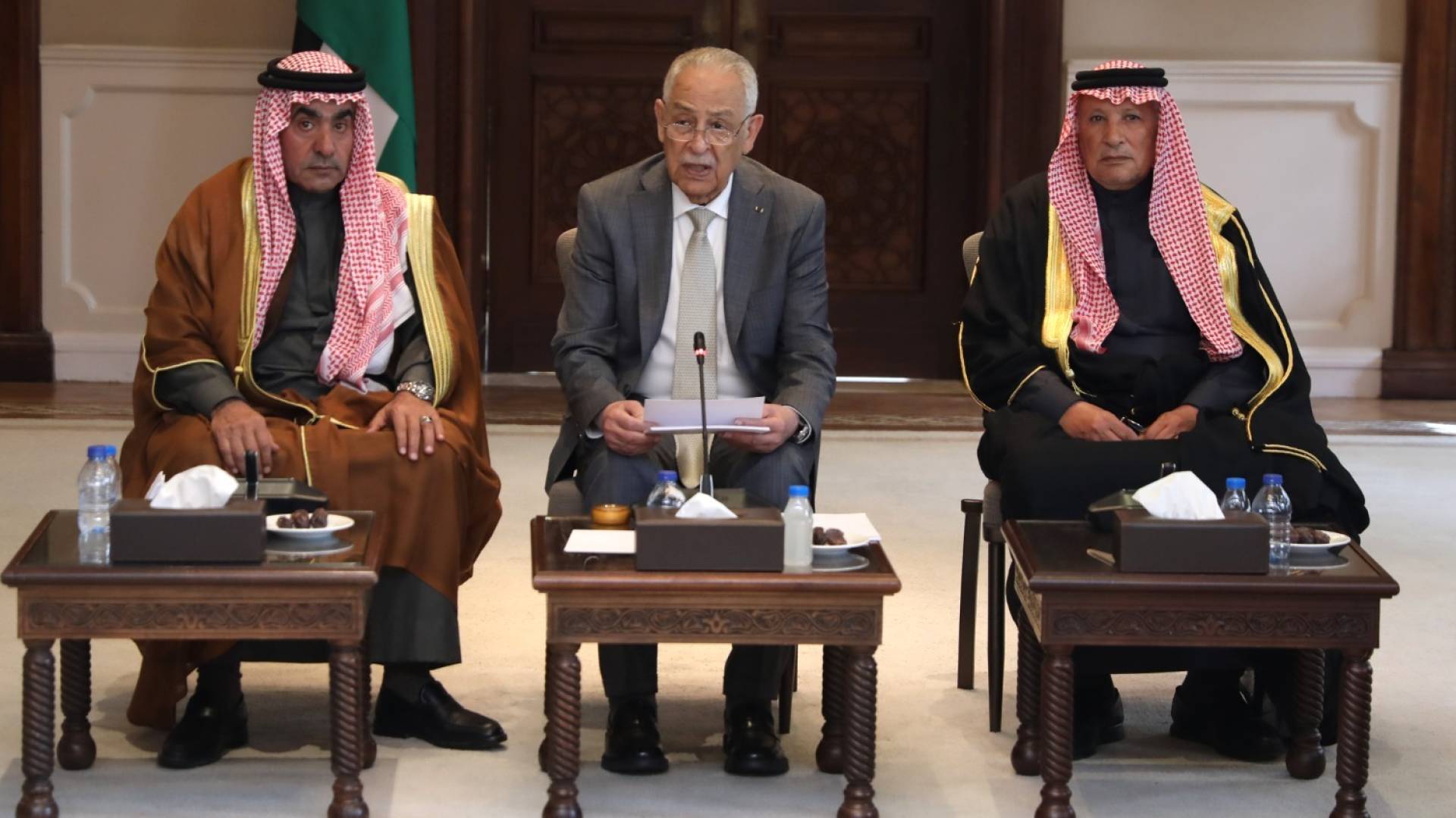 رئيس الديوان الملكي الهاشمي يوسف العيسوي