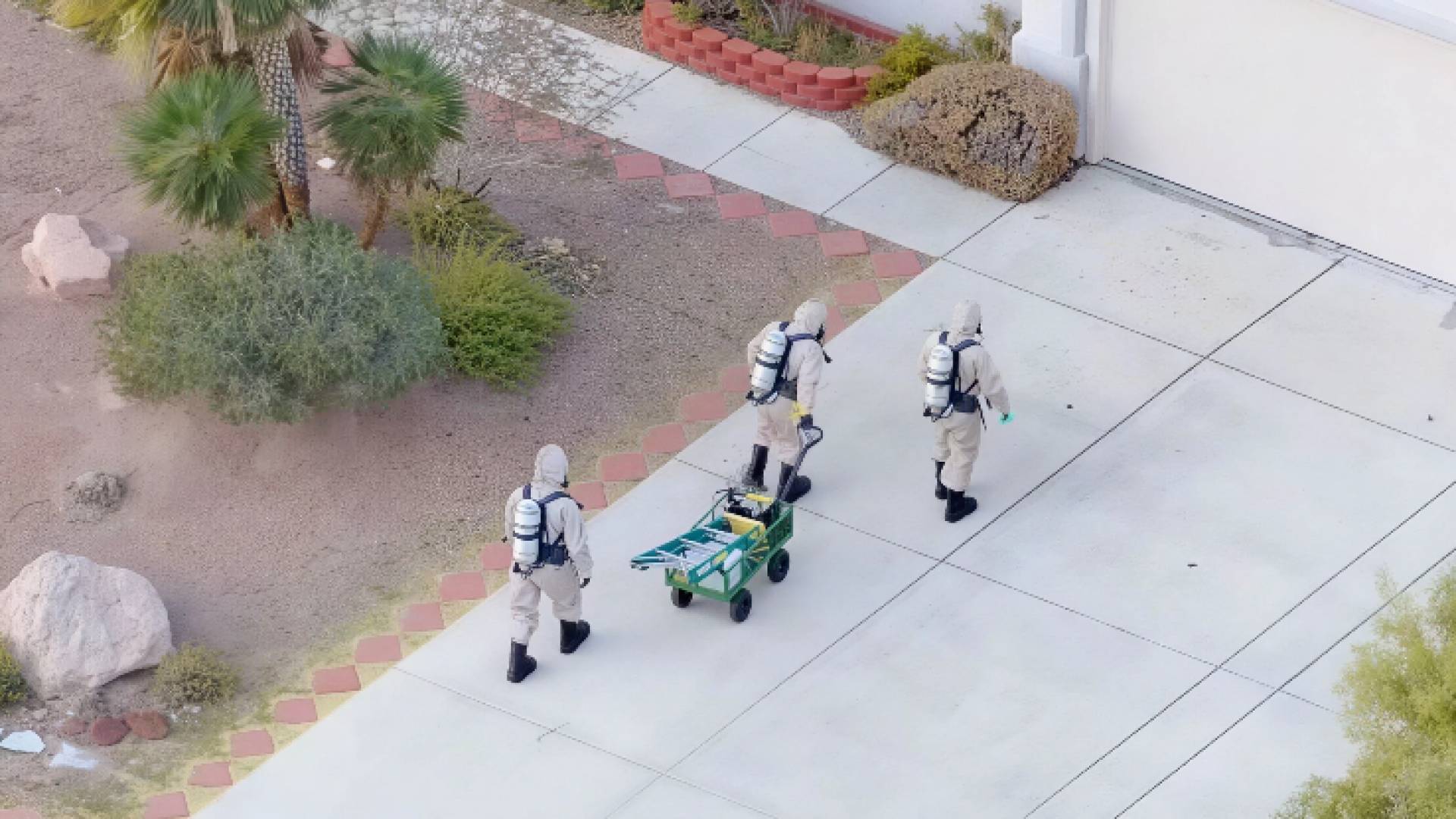 مداهمة منزل أوري سالمون