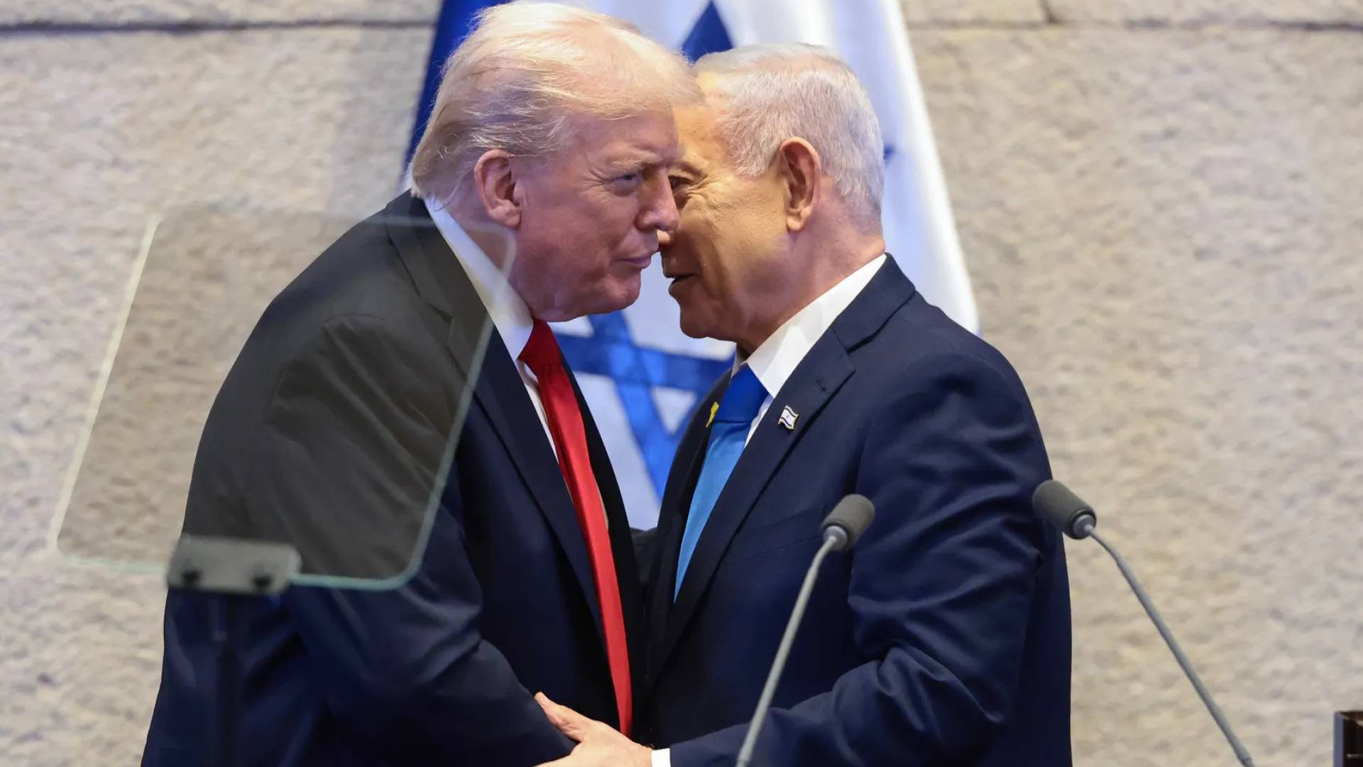 الرئيس الأمريكي دونالد ترمب ورئيس وزراء الاحتلال بنيامين نتنياهو