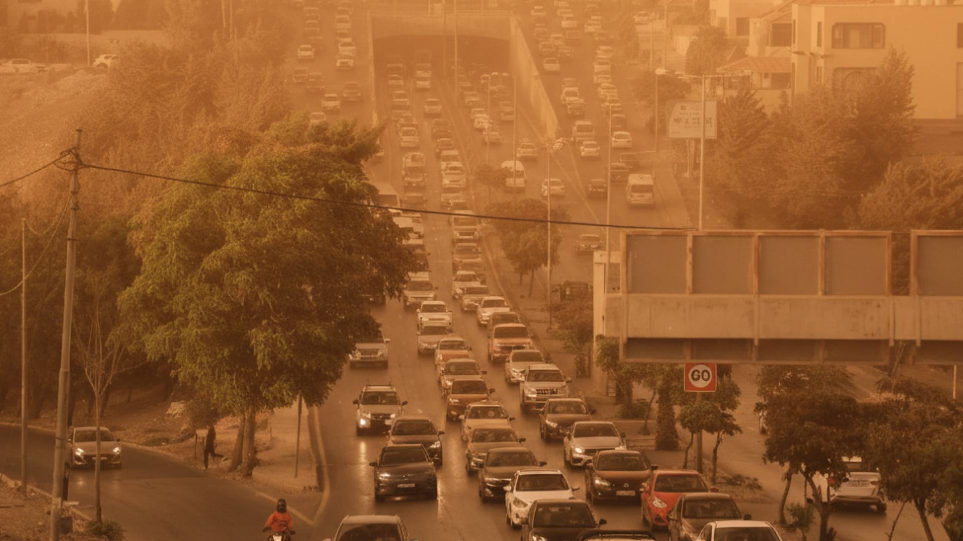 غبار في العاصمة عمان