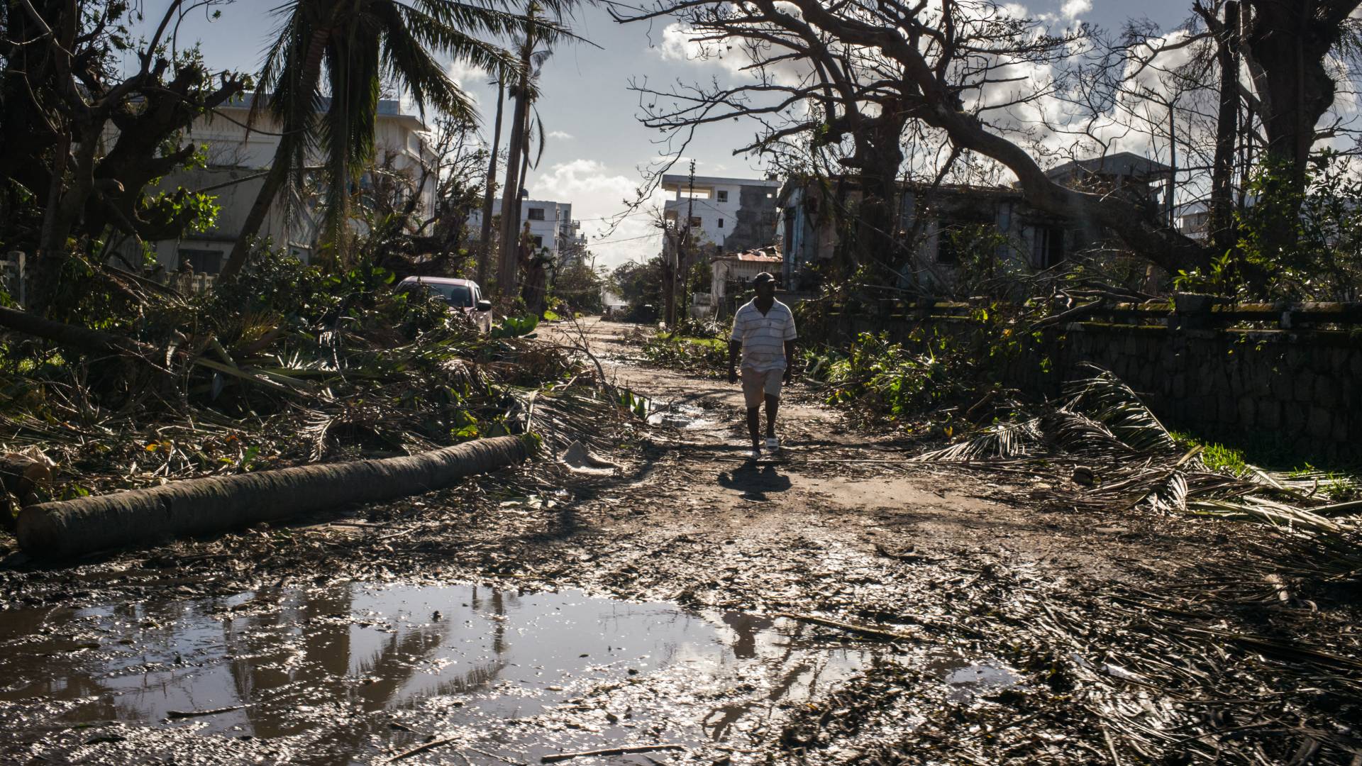 مقتل 4 أشخاص ودمار واسع في موزمبيق جراء الإعصار "غيزاني"