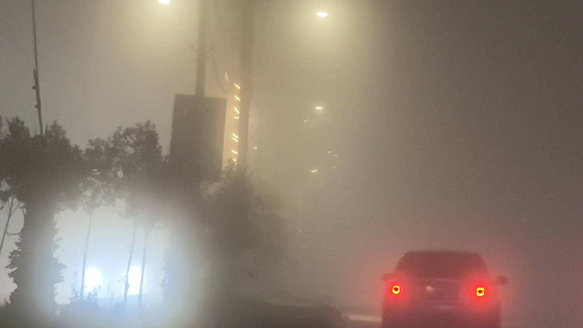 غبار كثيف في المفرق