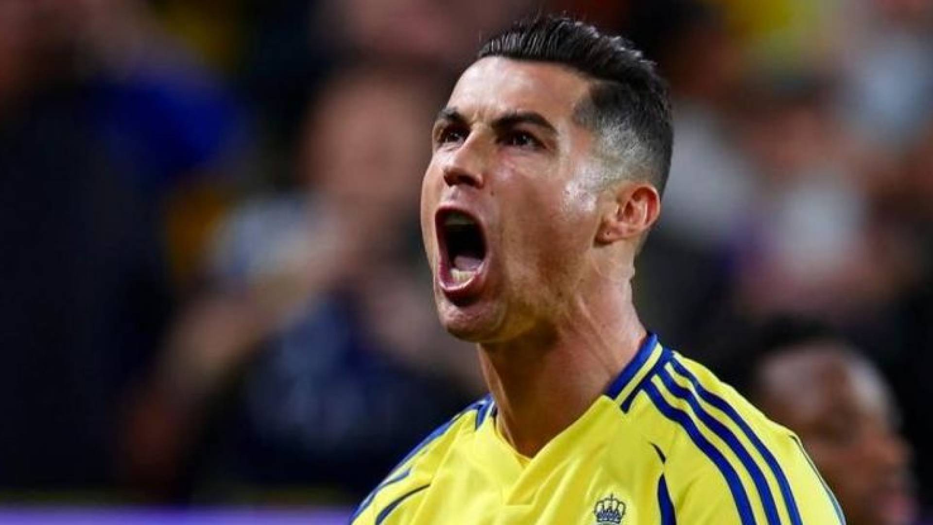 كريستيانو رونالدو يحتفل بهدف سابق