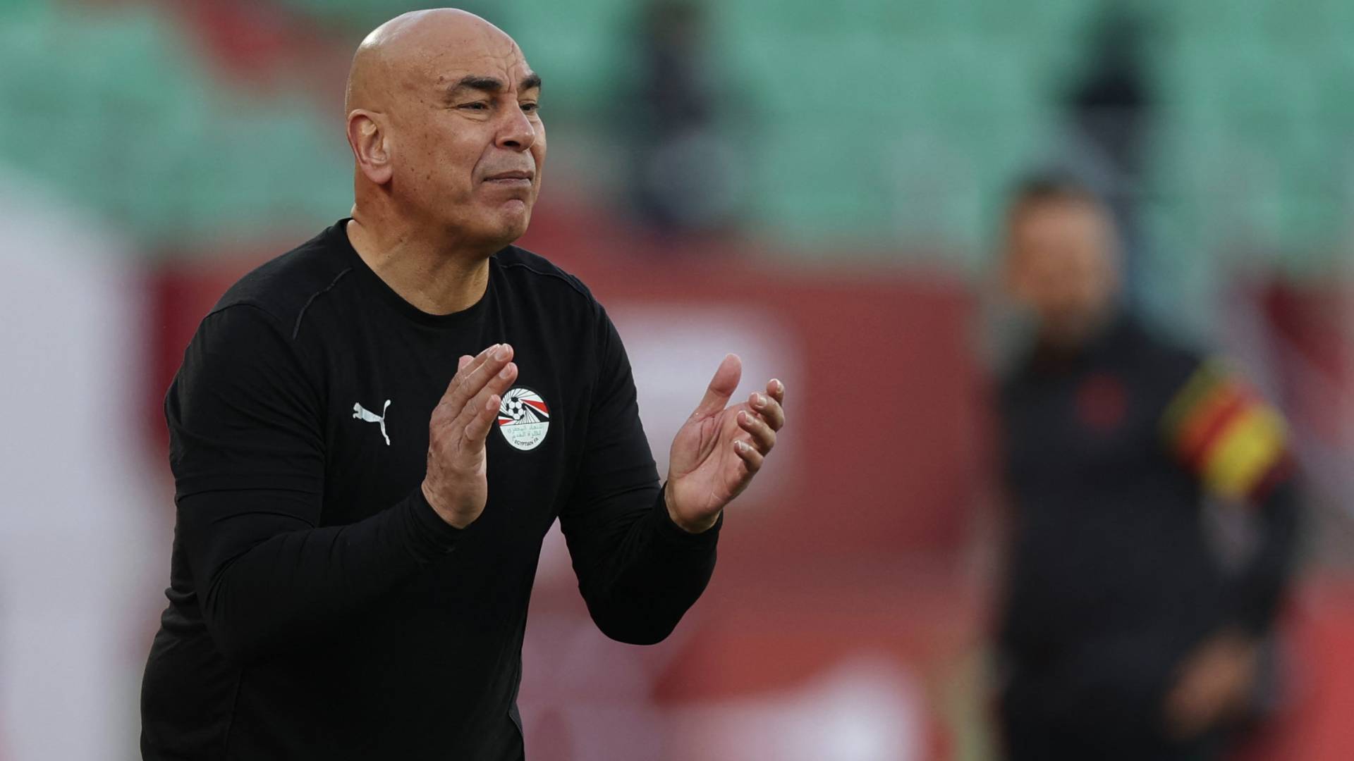 "العميد" حسام حسن،