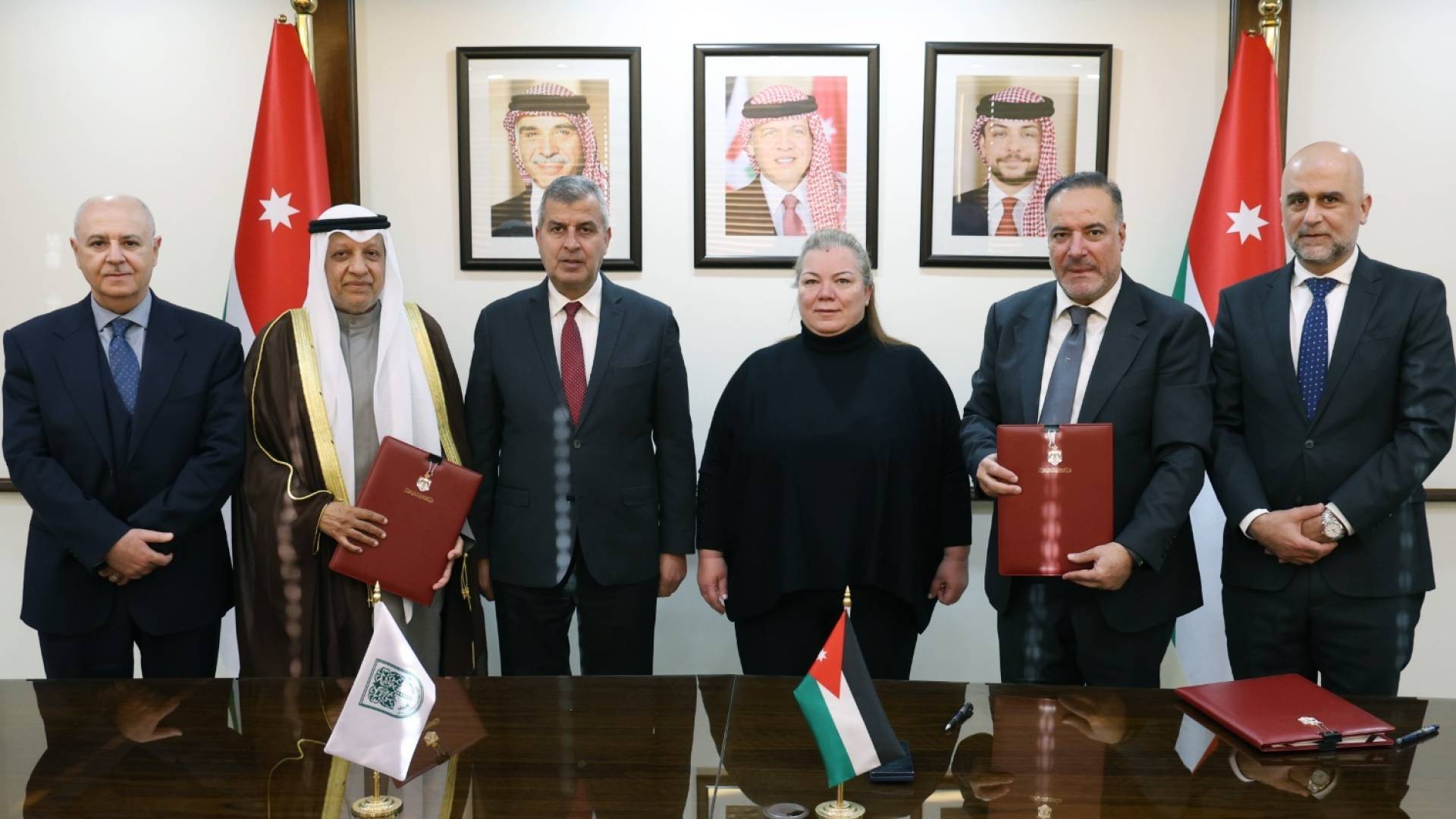 خلال اللقاء