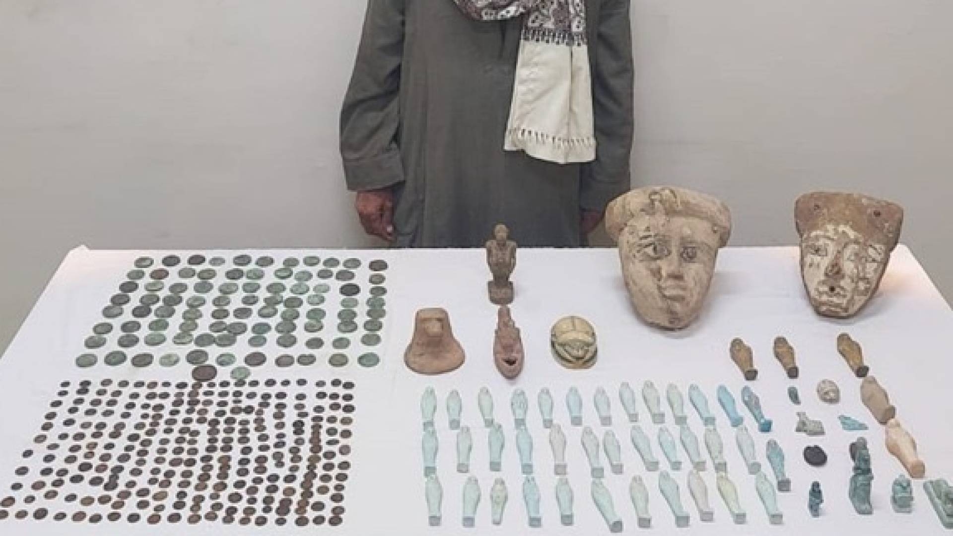 قطع أثرية