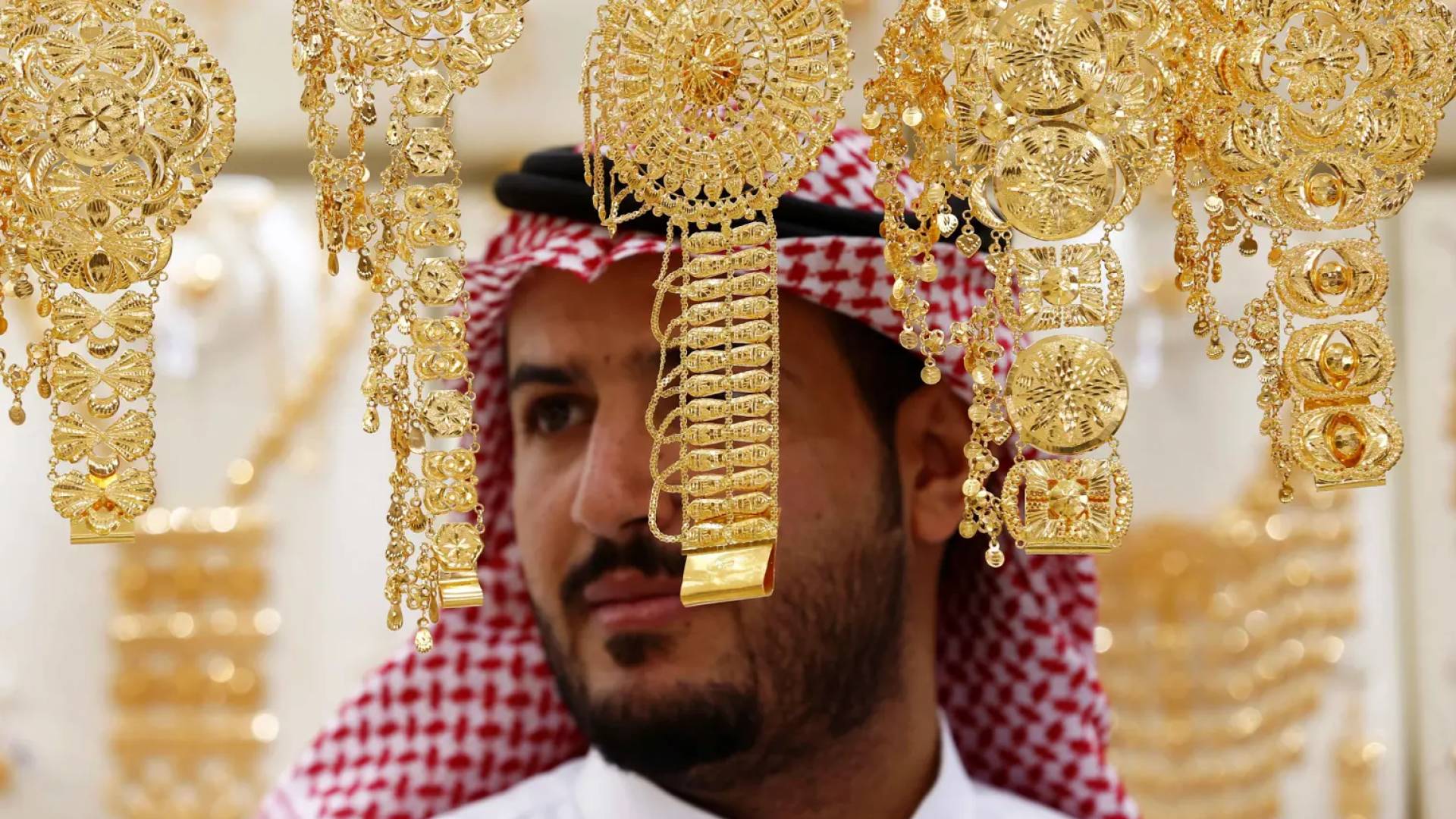 مجوهرات ذهبية