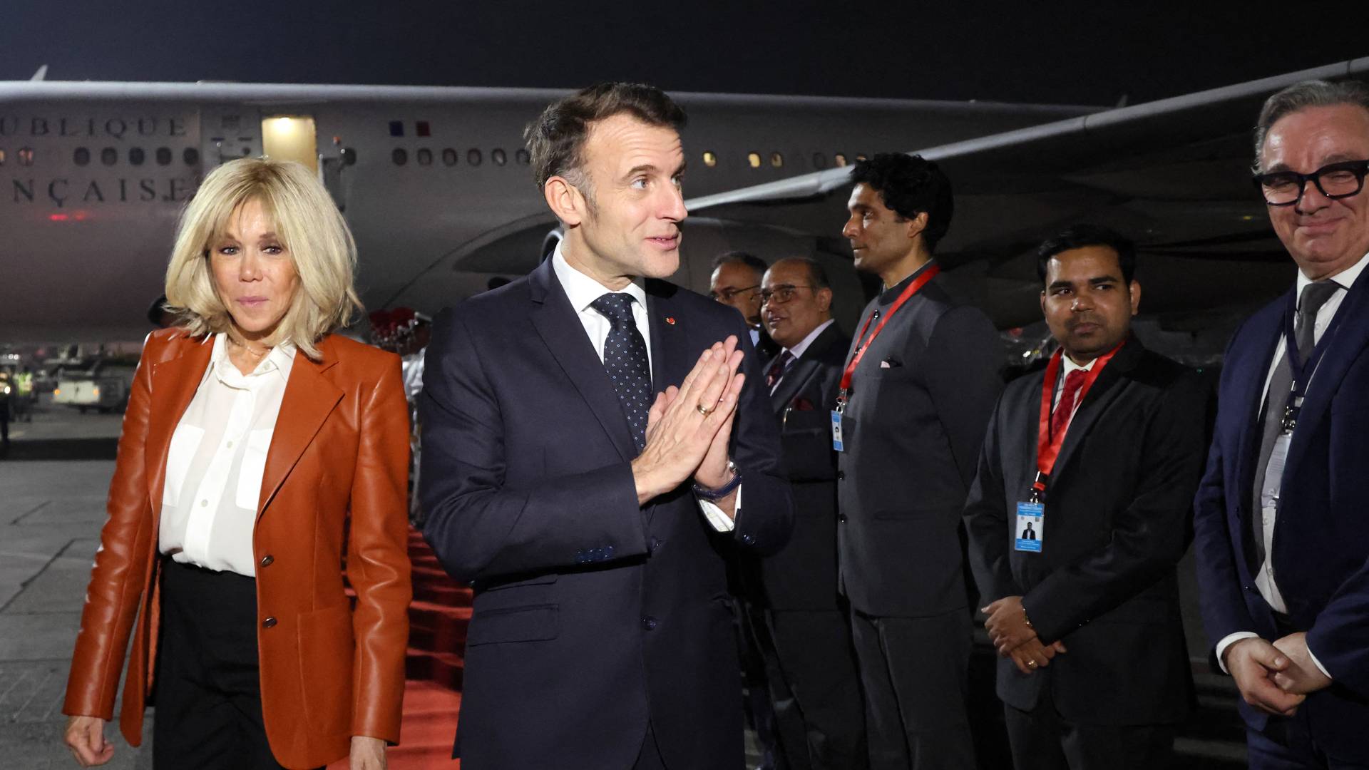 الرئيس الفرنسي إيمانويل ماكرون وزوجته في الهند