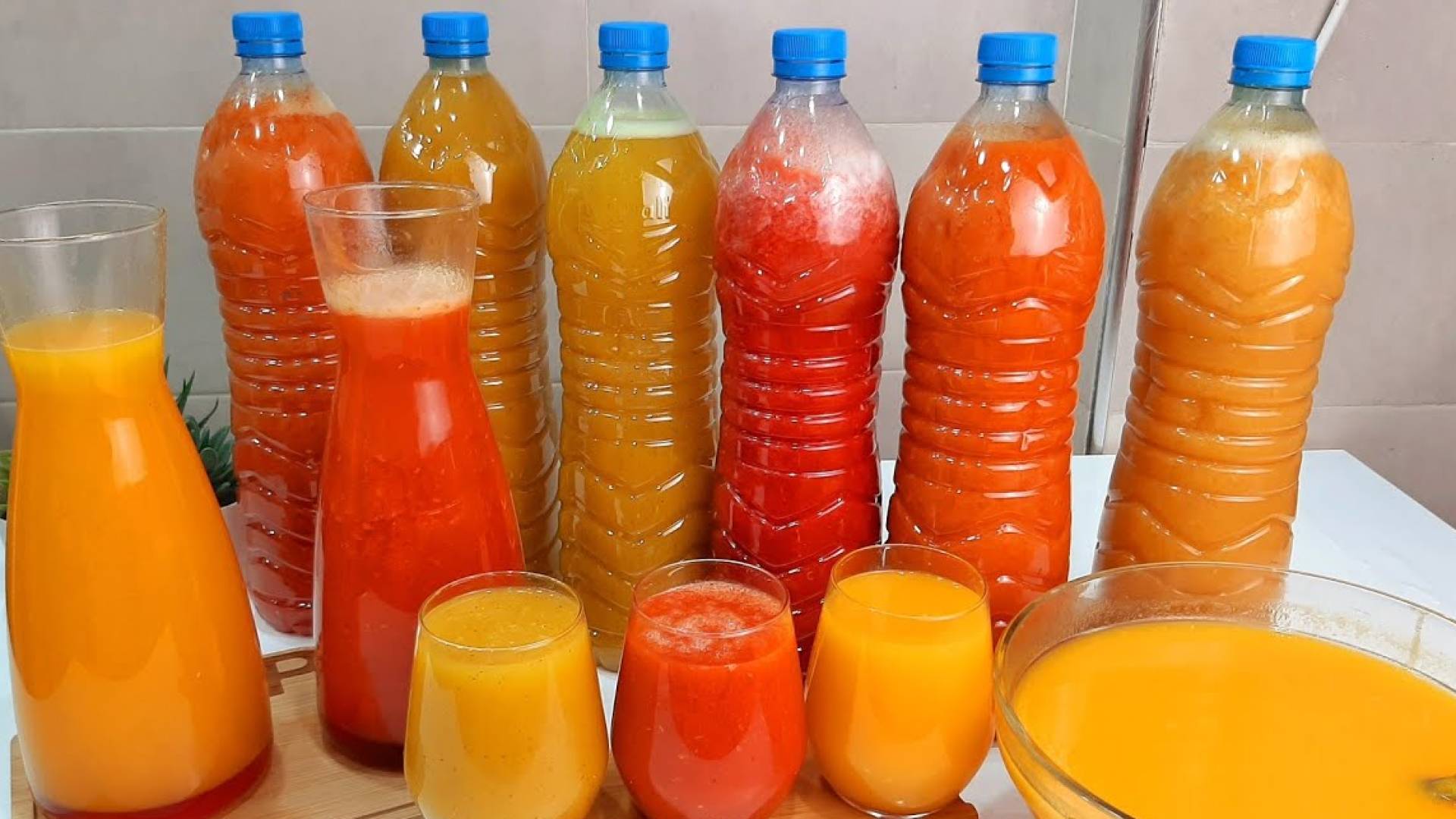 المؤسسة العامة للغذاء والدواء تتلف عصائر رمضانية وتغلق مخبزا و6 مستودعات غير مرخصة لإعداد العصائر