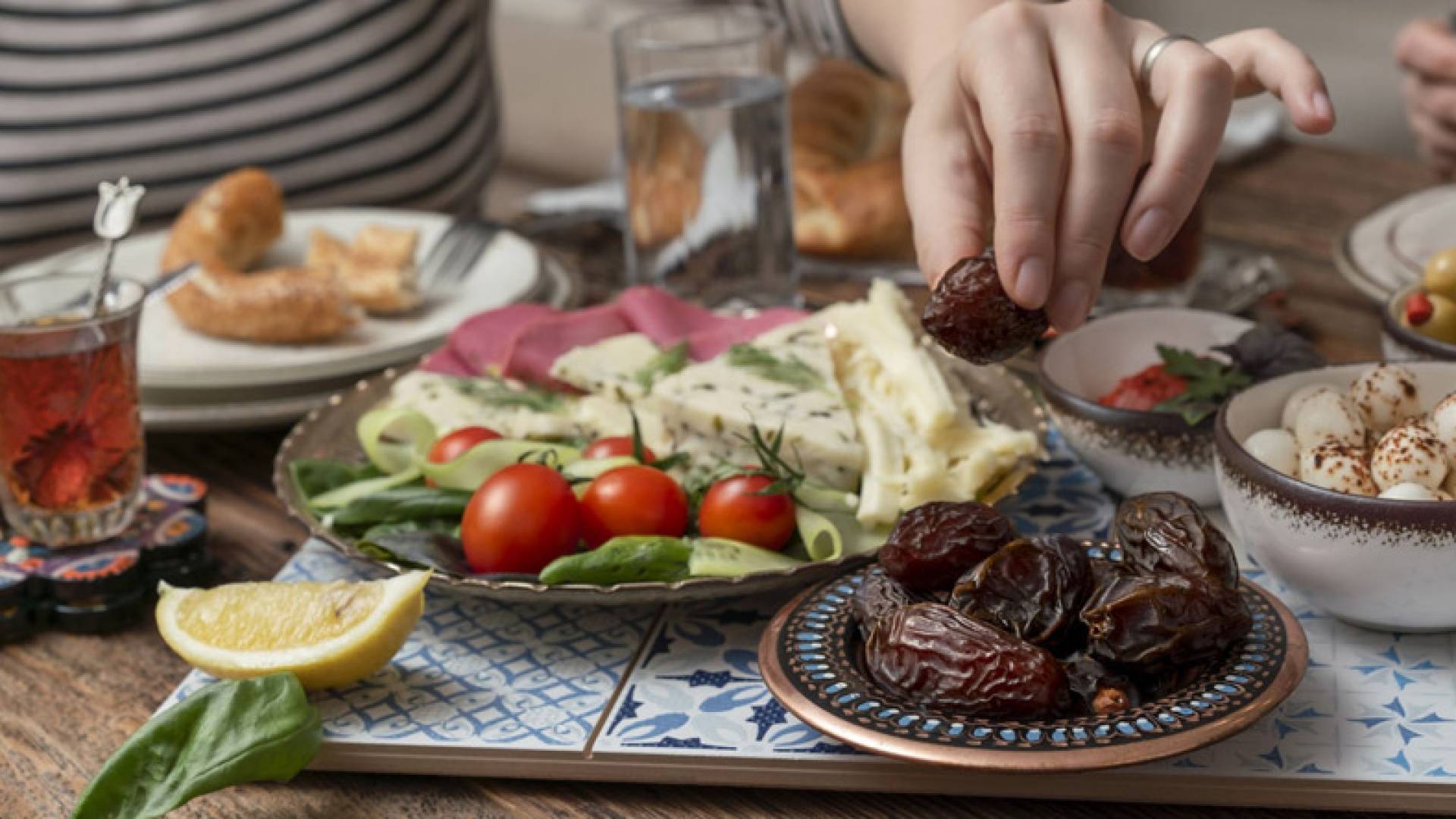 افطار رمضاني