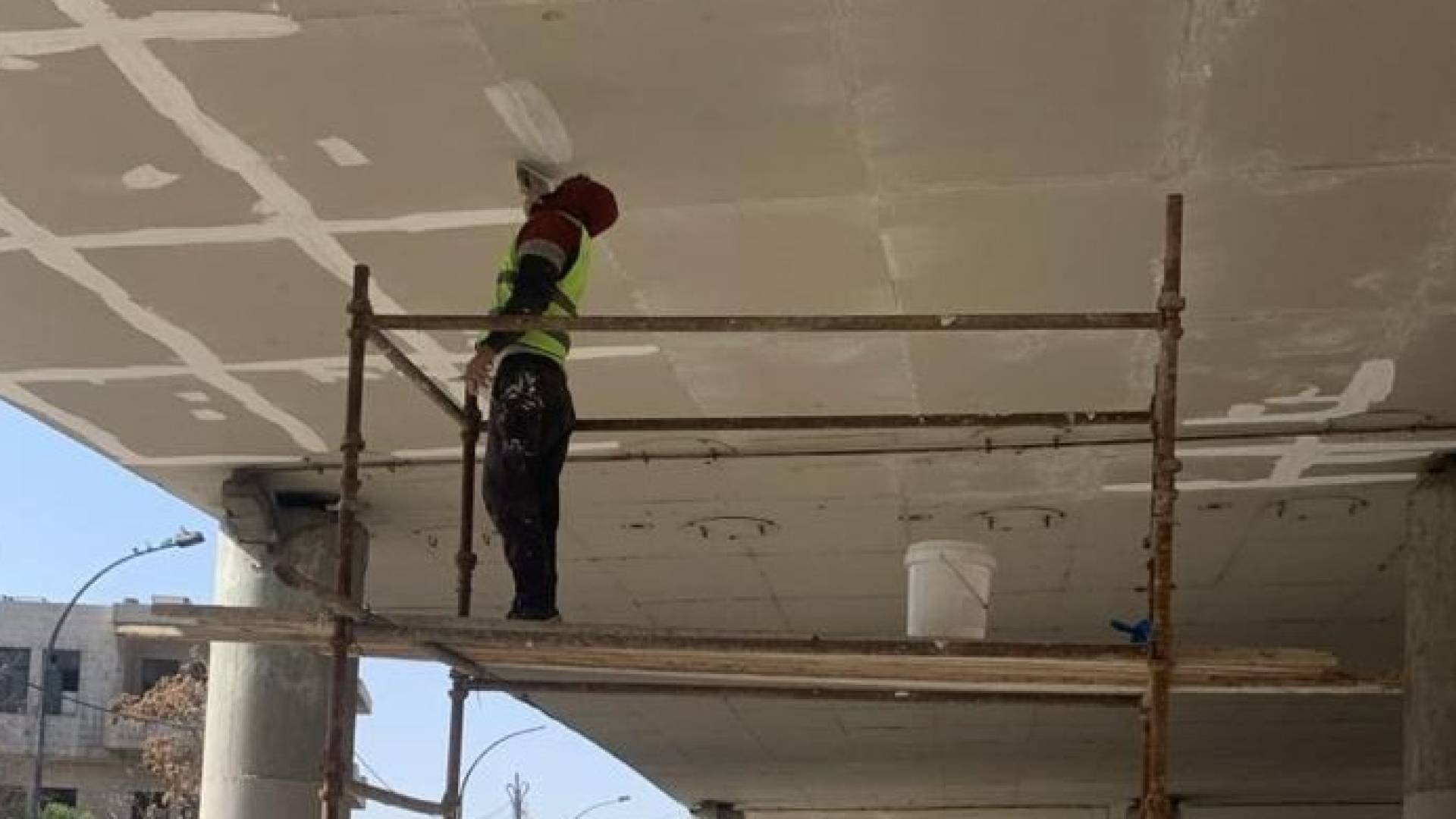 "أمانة عمان" تباشر صيانة أنفاق وجسور