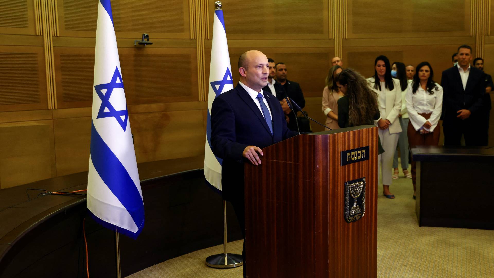 رئيس وزراء الاحتلال الأسبق نفتالي بينيت