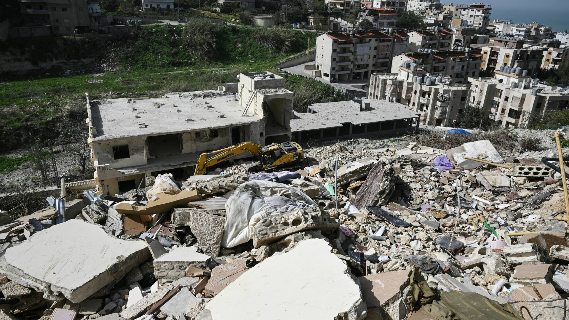 مناطق متضررة في البقاع من القصف الاسرائيلي