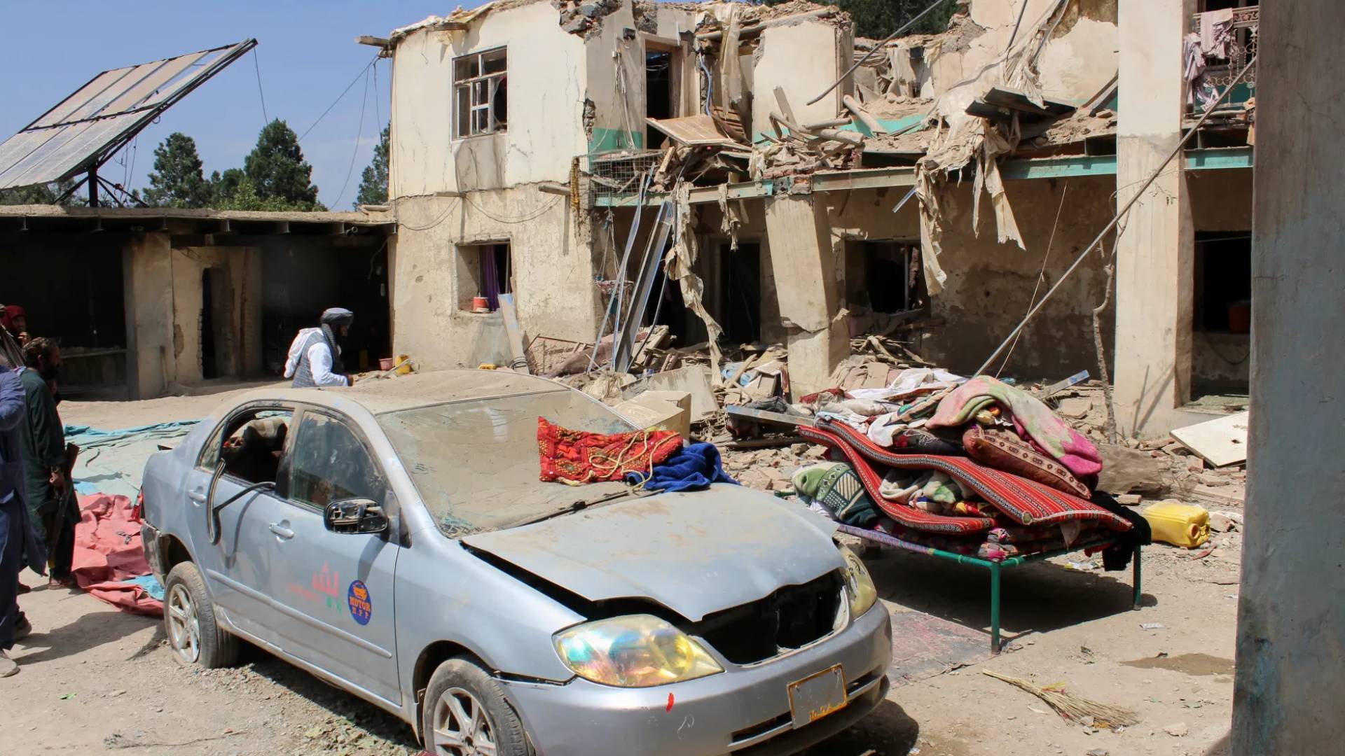اثار غارة باكستانية على افغانستان