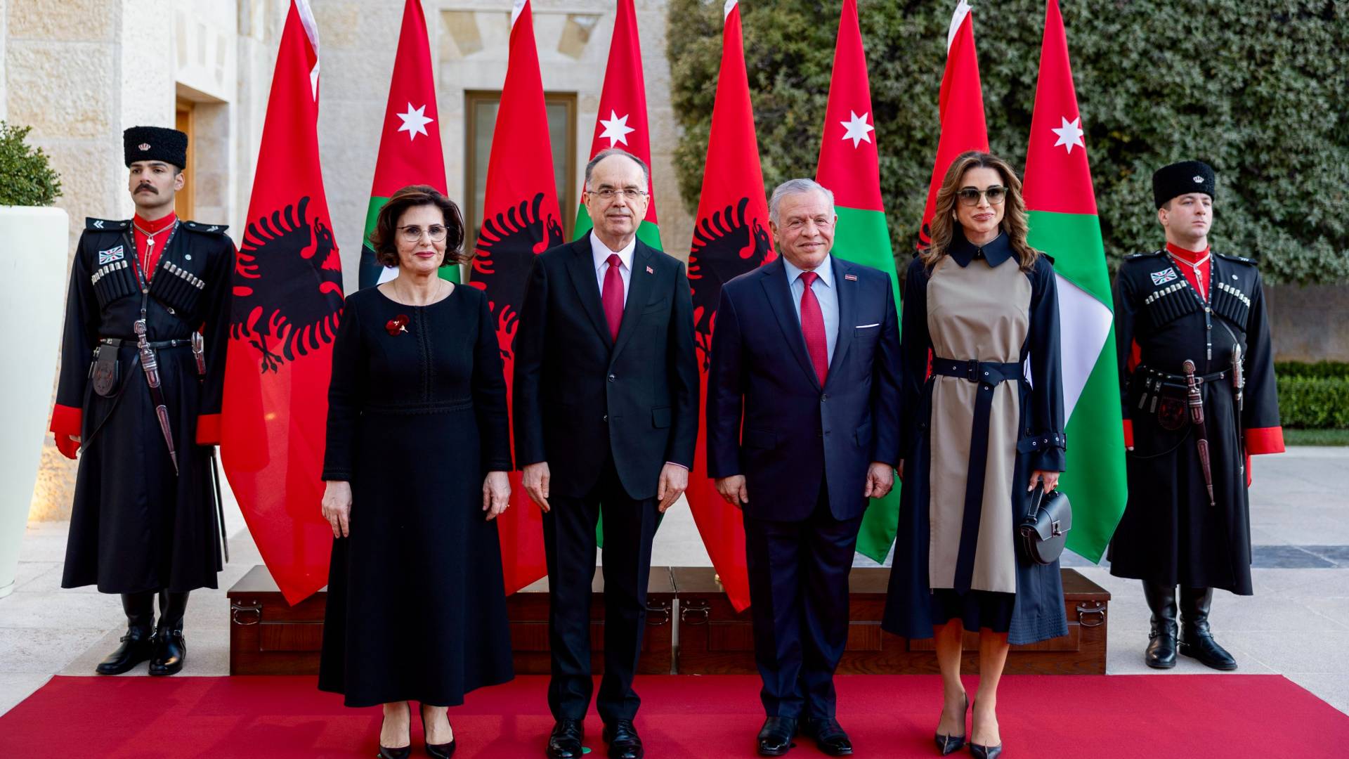 الملك والرئيس الألباني يعقدان مباحثات لتوسيع آفاق التعاون بين البلدين